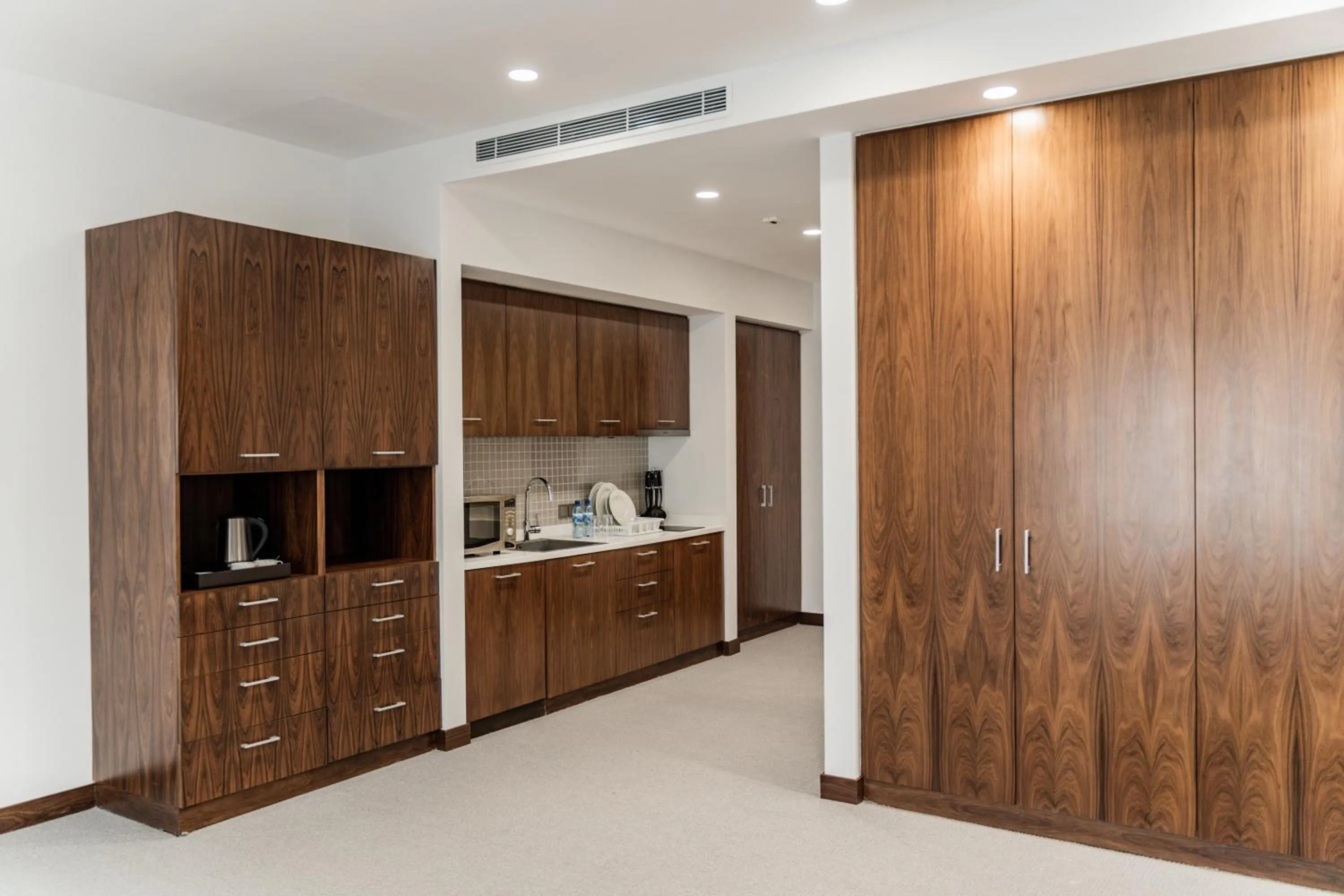 Coffee/tea facilities in Gaya Residences