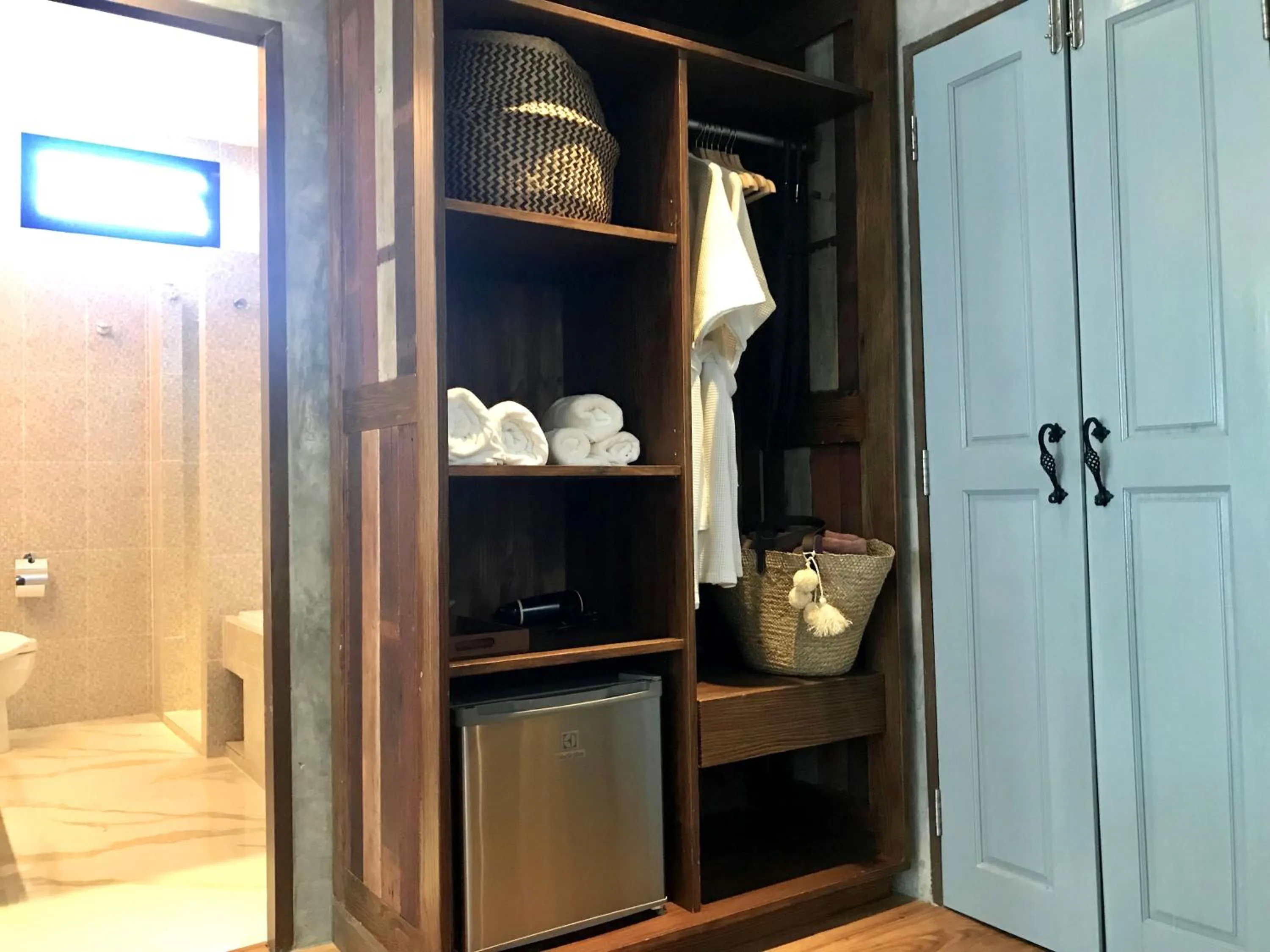 Decorative detail in Sand in My Shoes Beach Loft