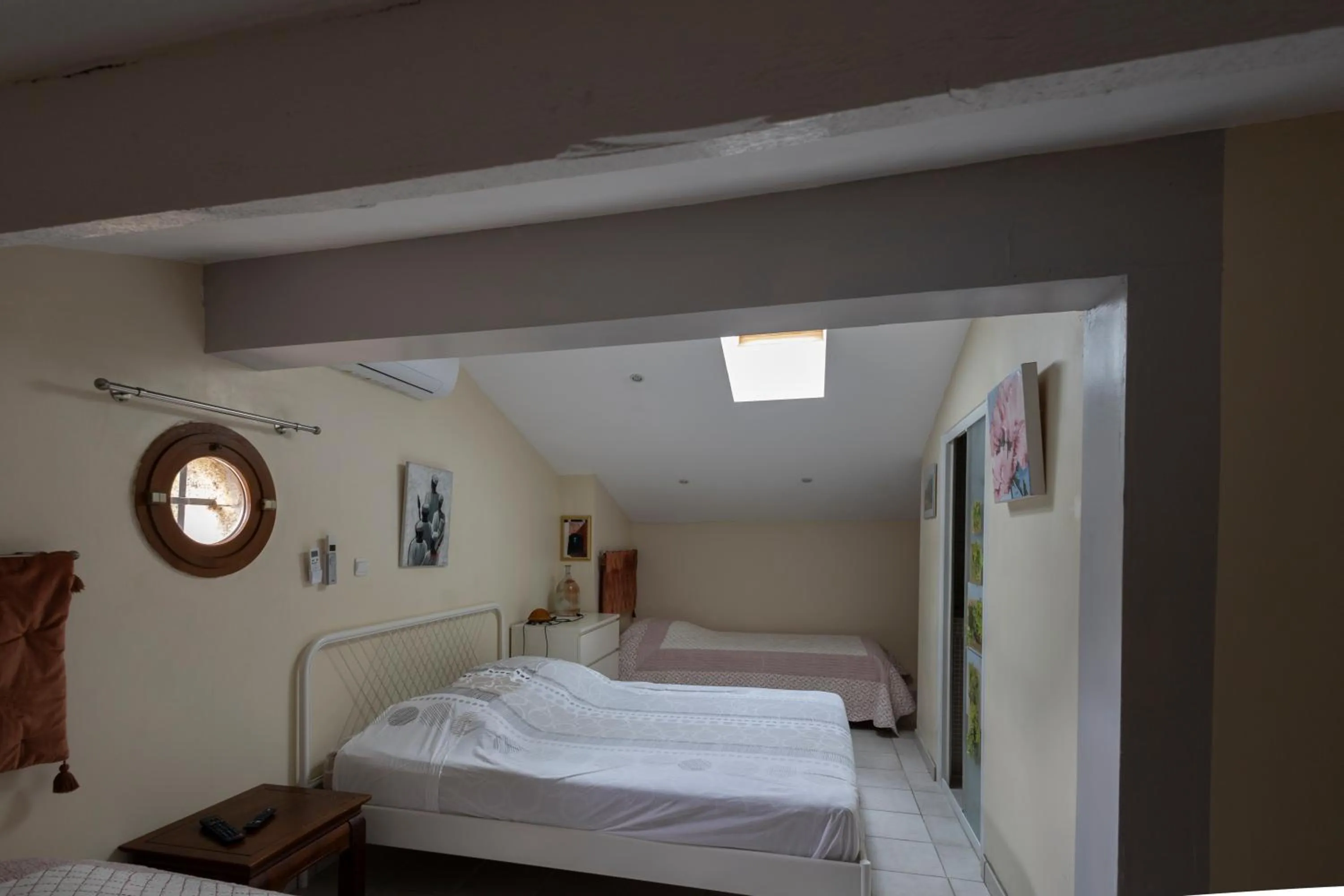 Bedroom, Bed in Villa Violette