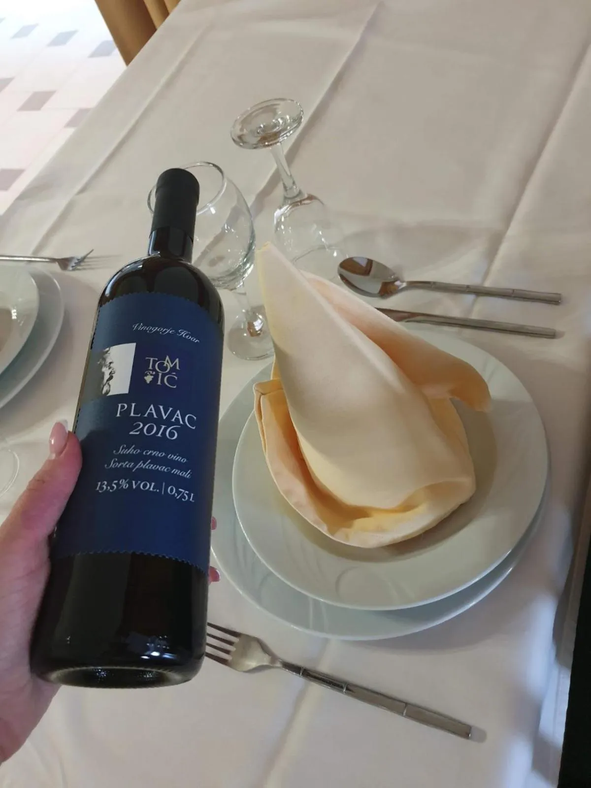 Restaurant/places to eat in Hotel Mirni Kutak