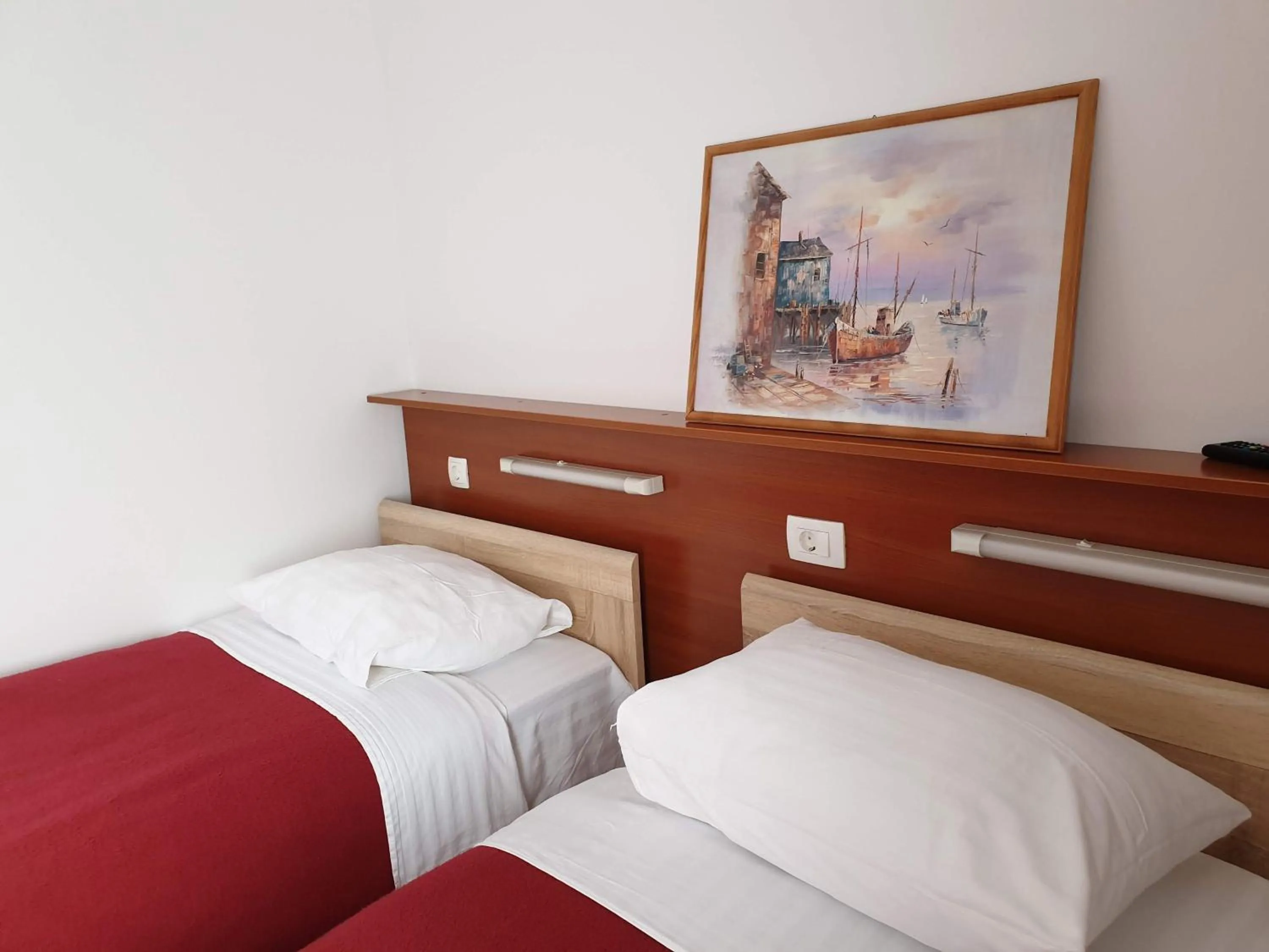 Bedroom, Bed in Hotel Mirni Kutak