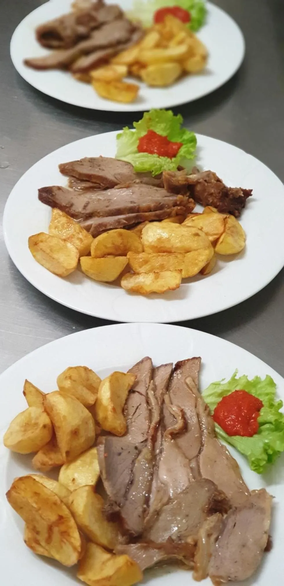 Restaurant/places to eat in Hotel Mirni Kutak