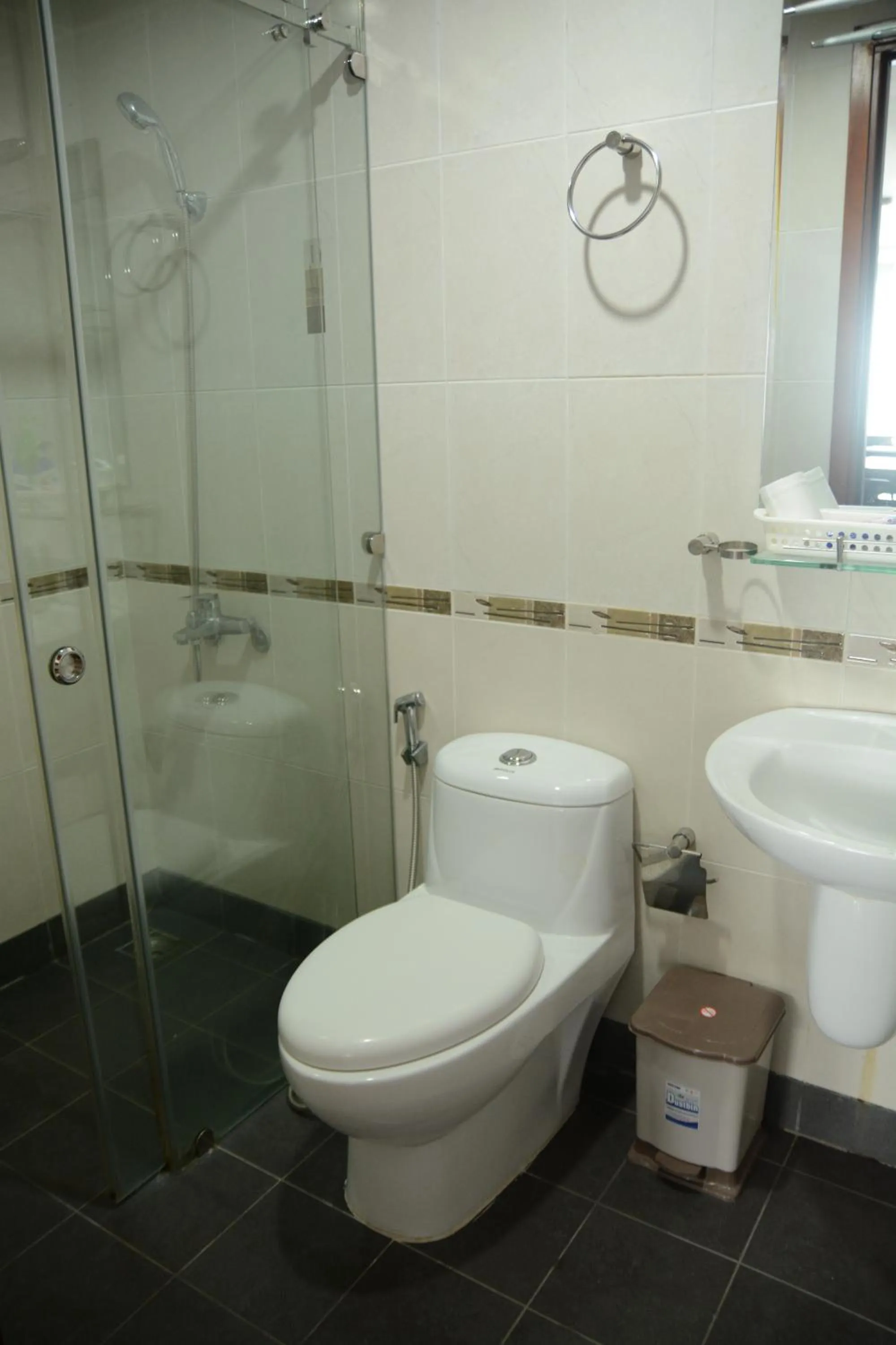 Shower in BMC Chillaxroom