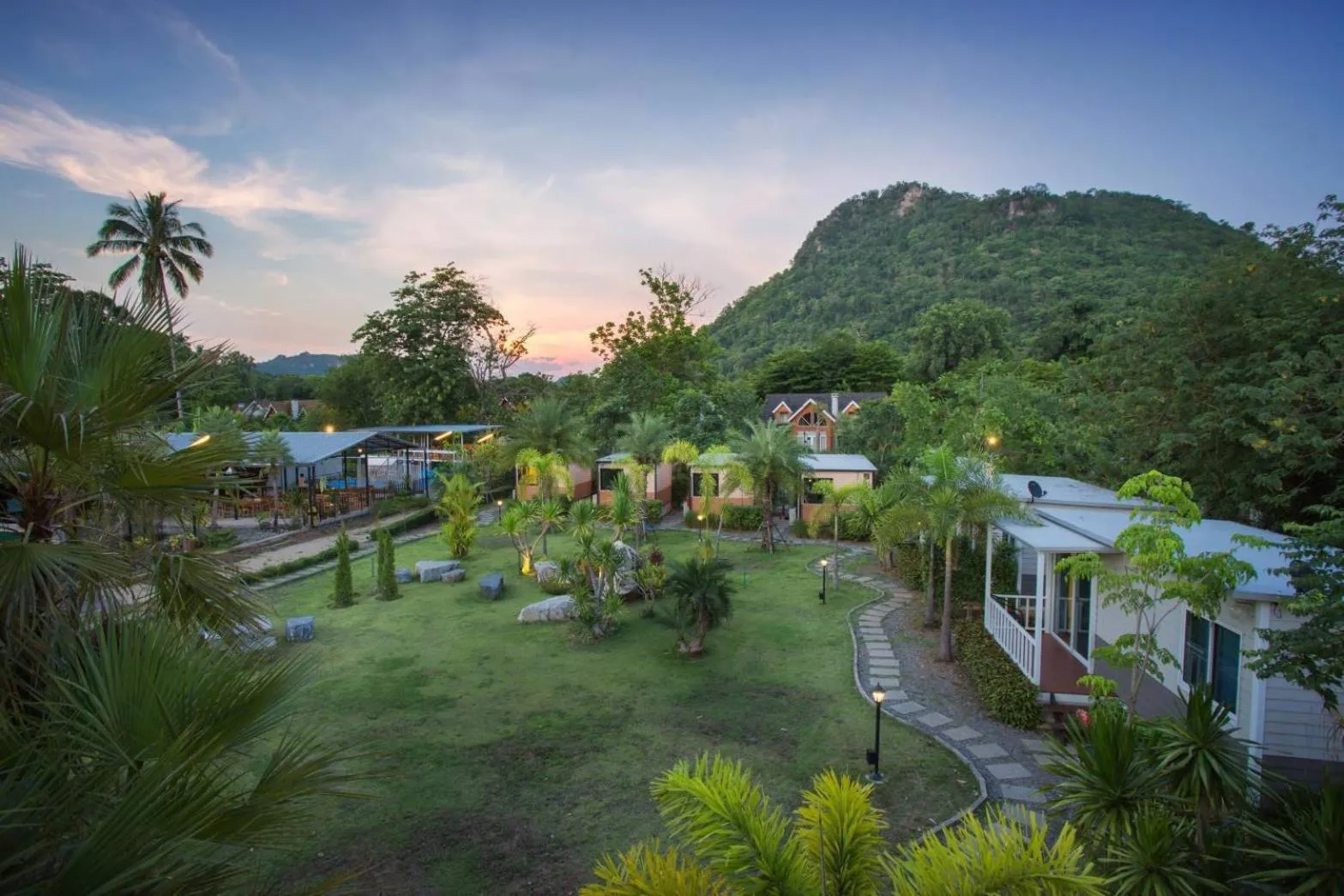 Garden in Tharapana Khaoyai Resort