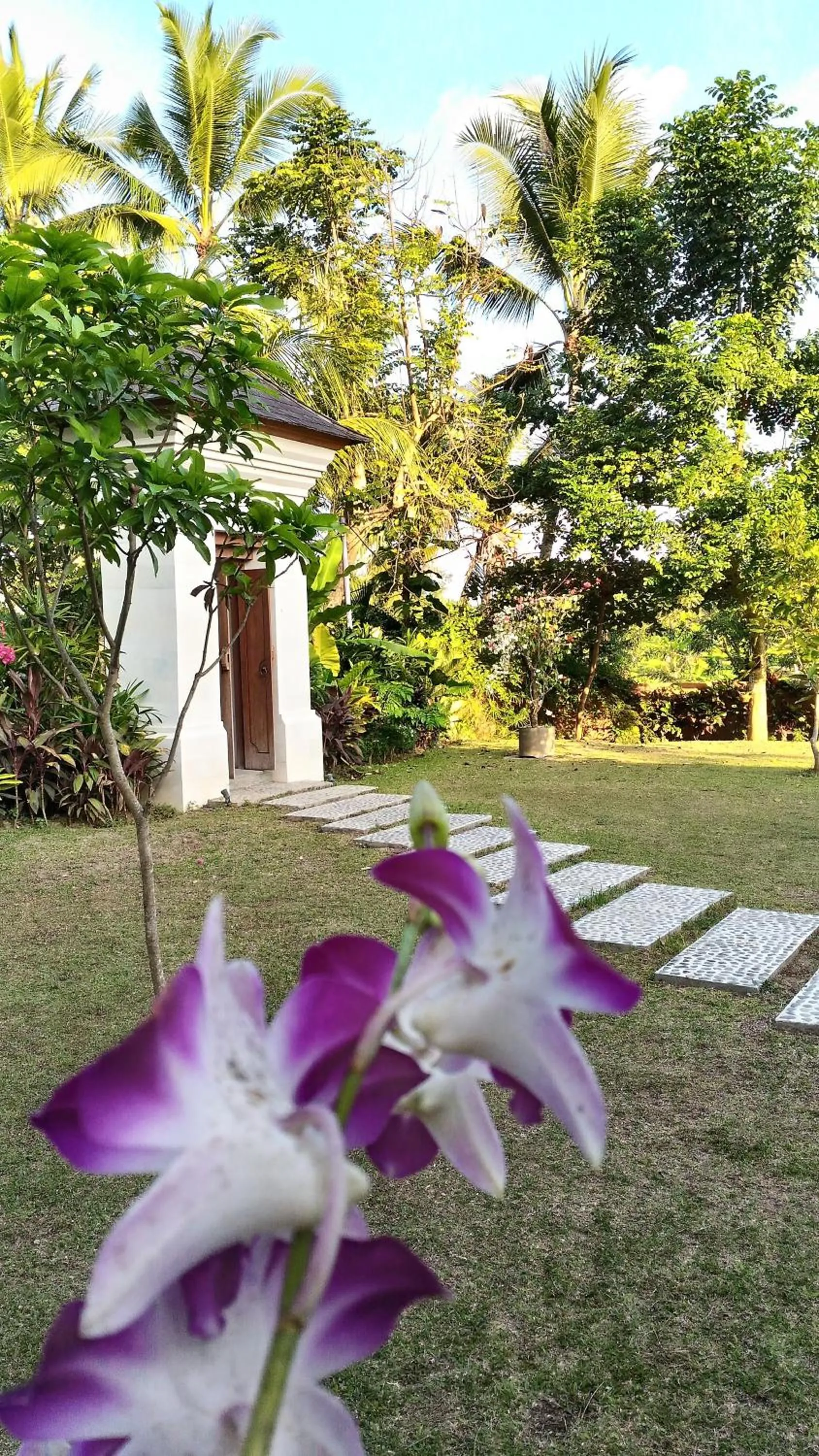 Facade/entrance in Villa Taman Kanti