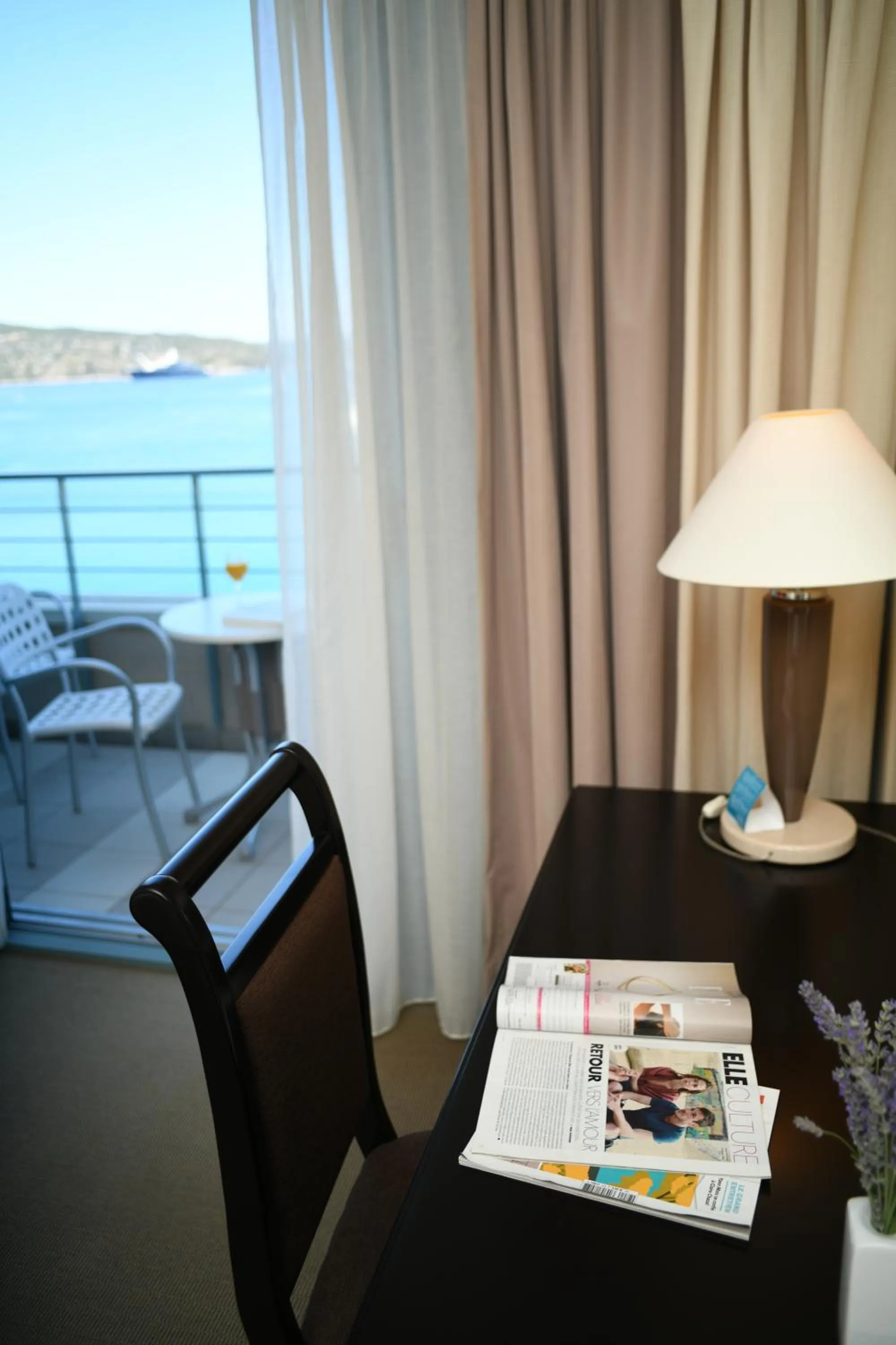 Bedroom in Admiral Grand Hotel