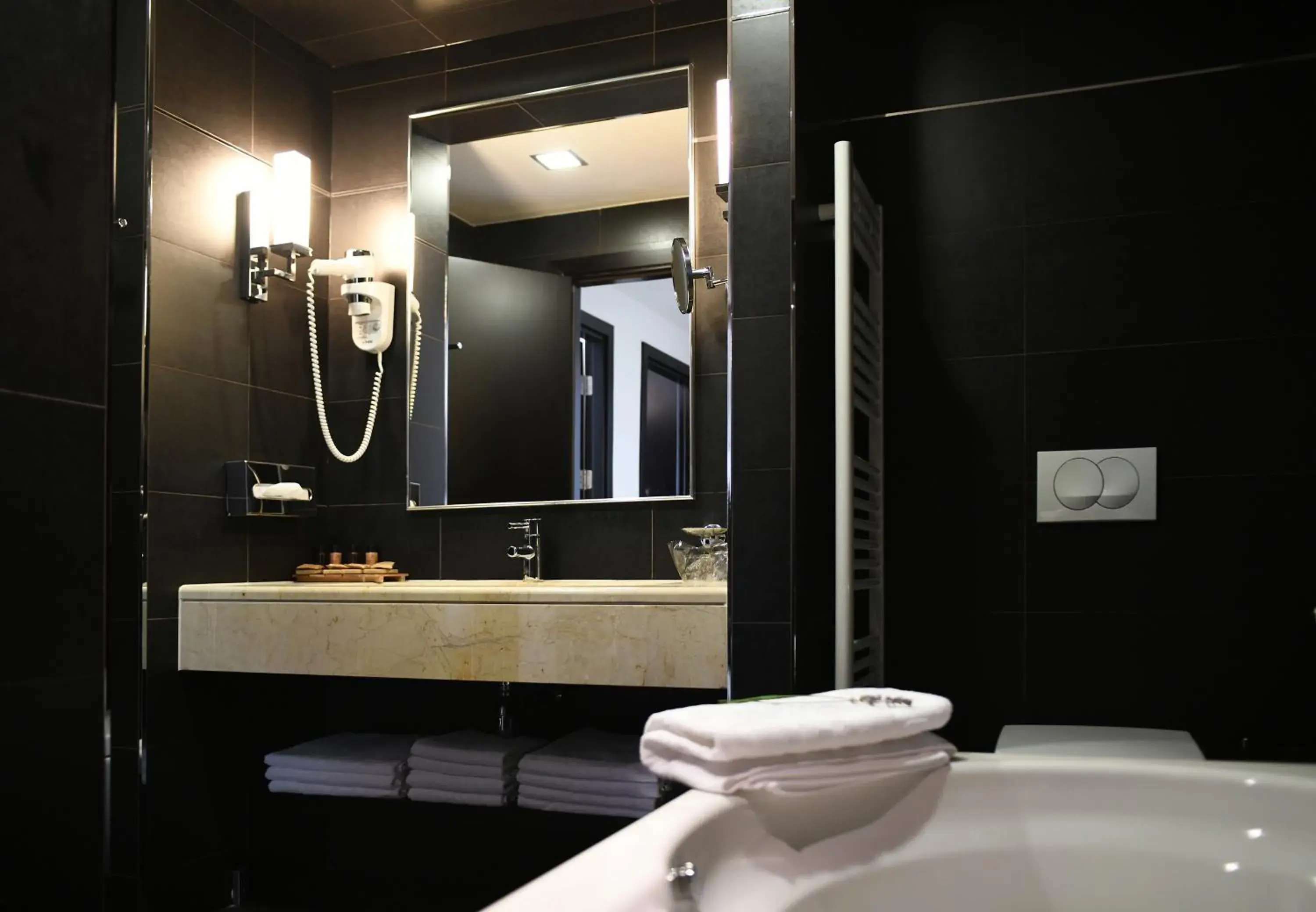 Standard Single Room with Side Sea View in Admiral Grand Hotel Standard Single Room with Side Sea View in Admiral Grand Hotel