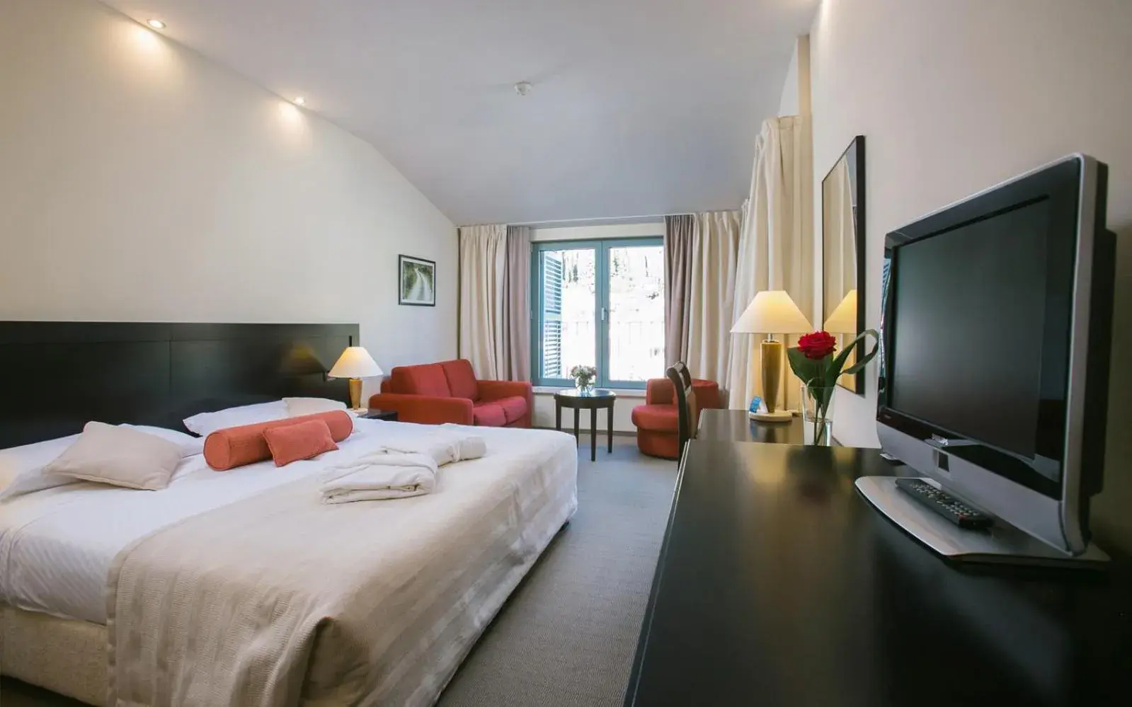 Suite with Balcony and Side Sea View in Admiral Grand Hotel Suite with Balcony and Side Sea View in Admiral Grand Hotel