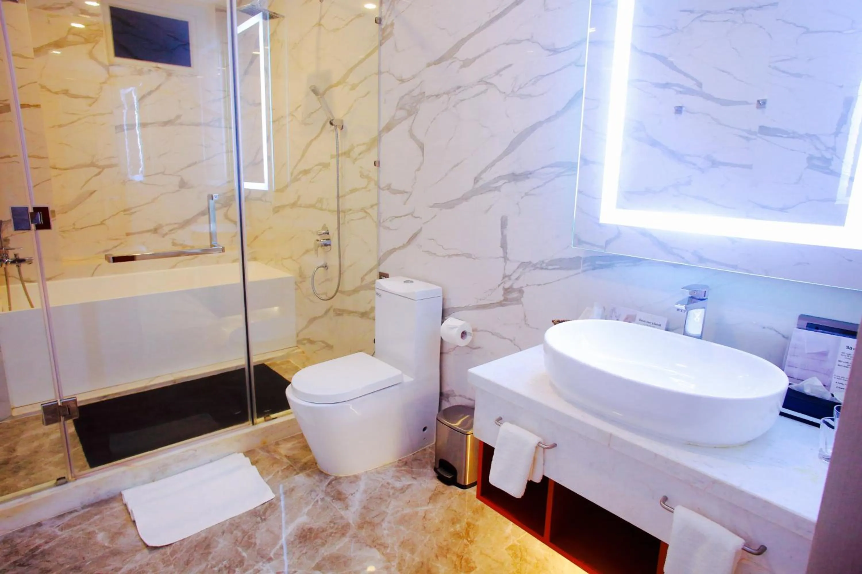 Bathroom in Bella Vita Hotel