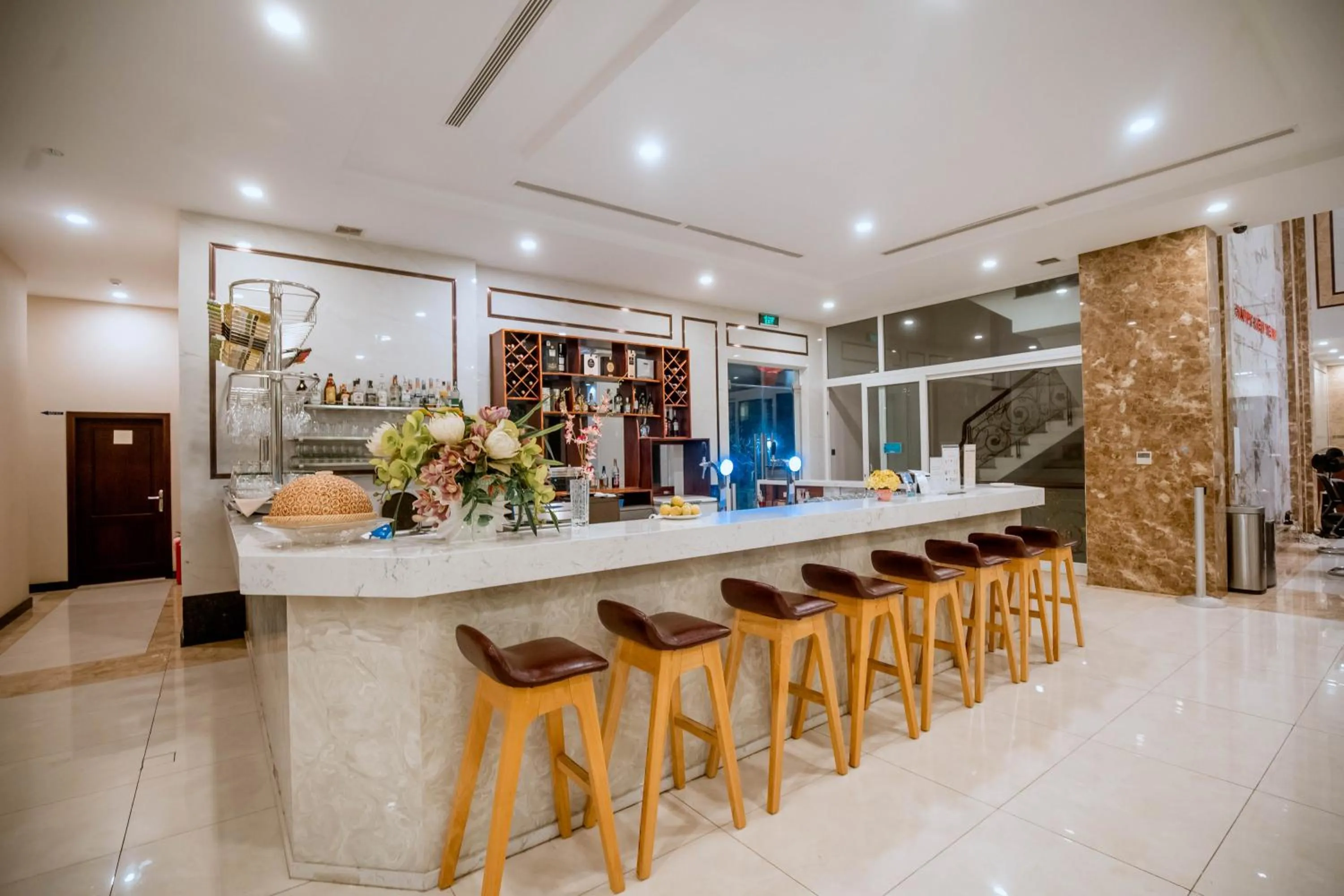 Lounge or bar in Bella Vita Hotel