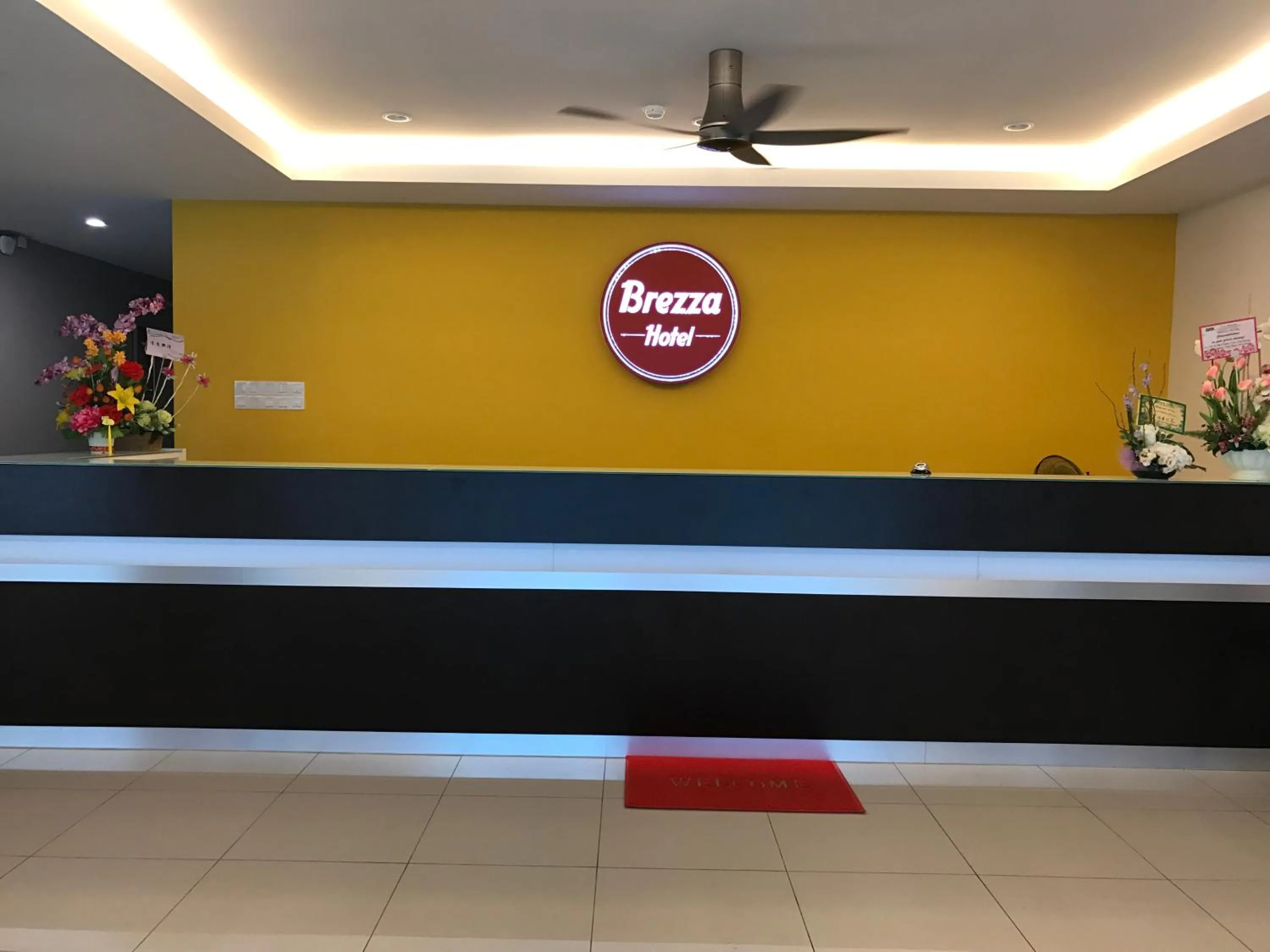 Lobby or reception in Brezza Hotel Sitiawan