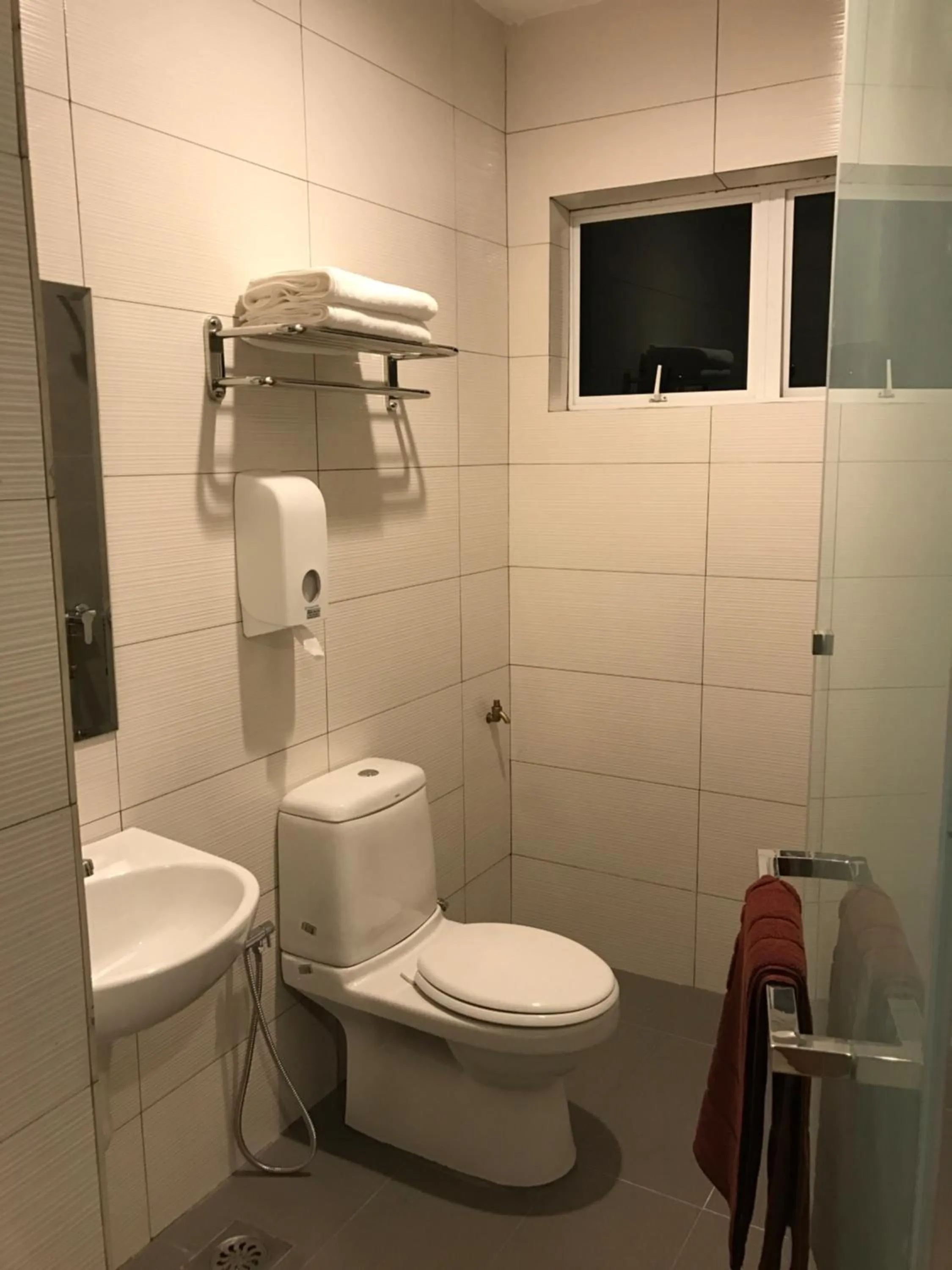 Bedroom in Brezza Hotel Sitiawan