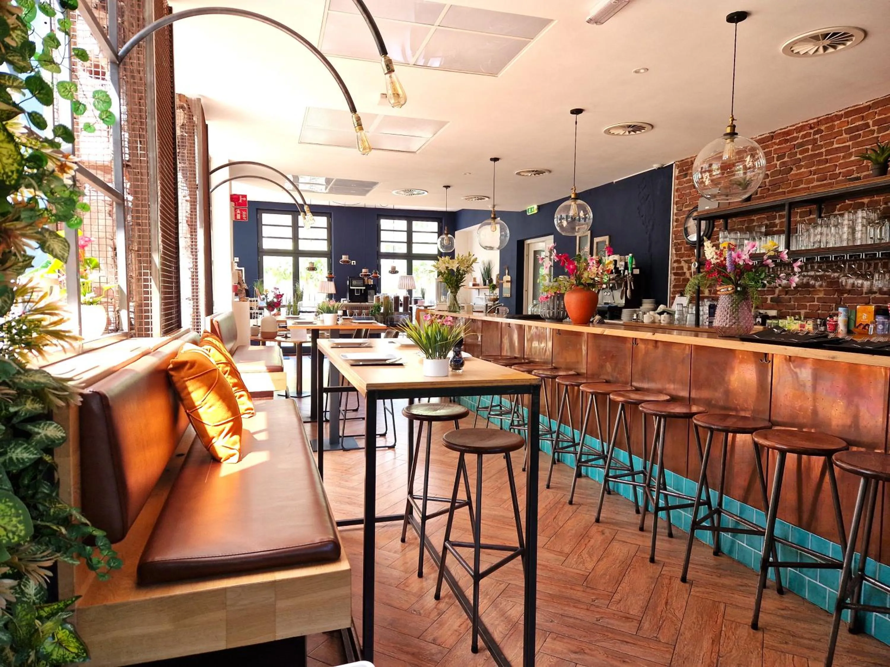 Lounge or bar in Chasse Boutique Hotel