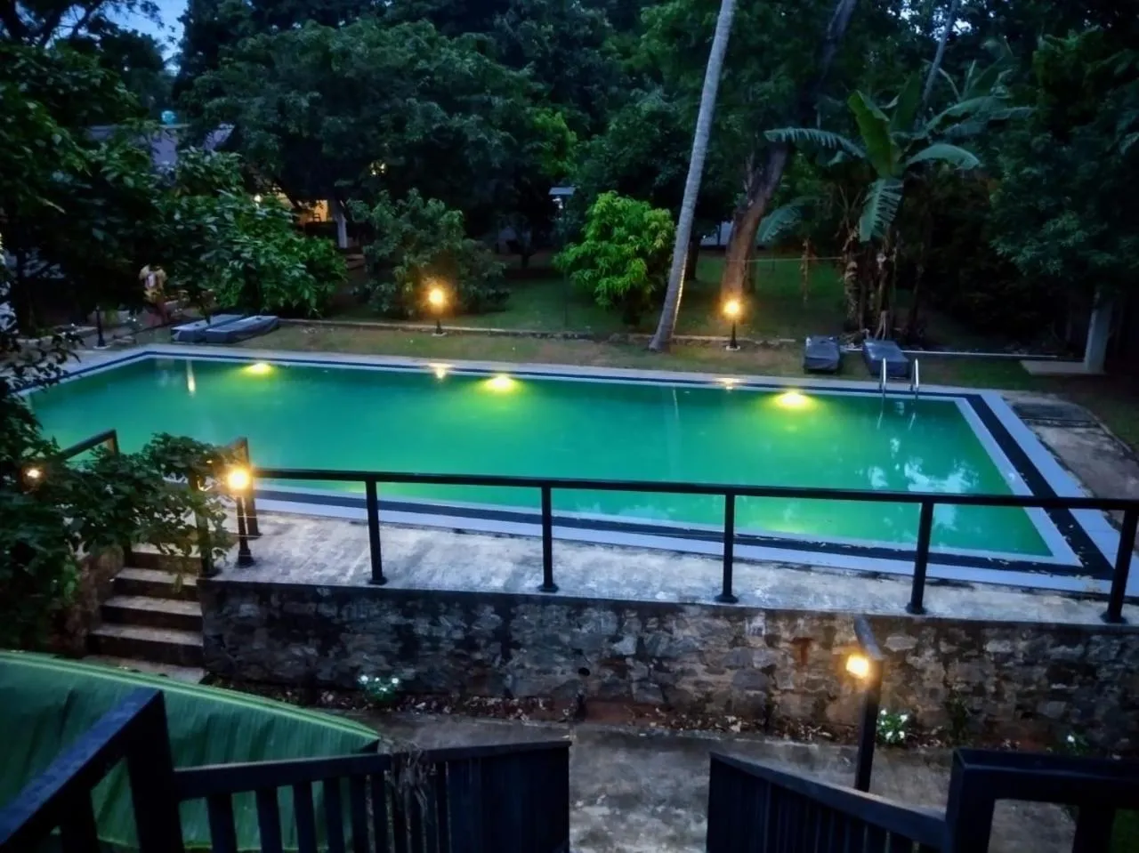 Swimming pool in The Countryside Udawalawe