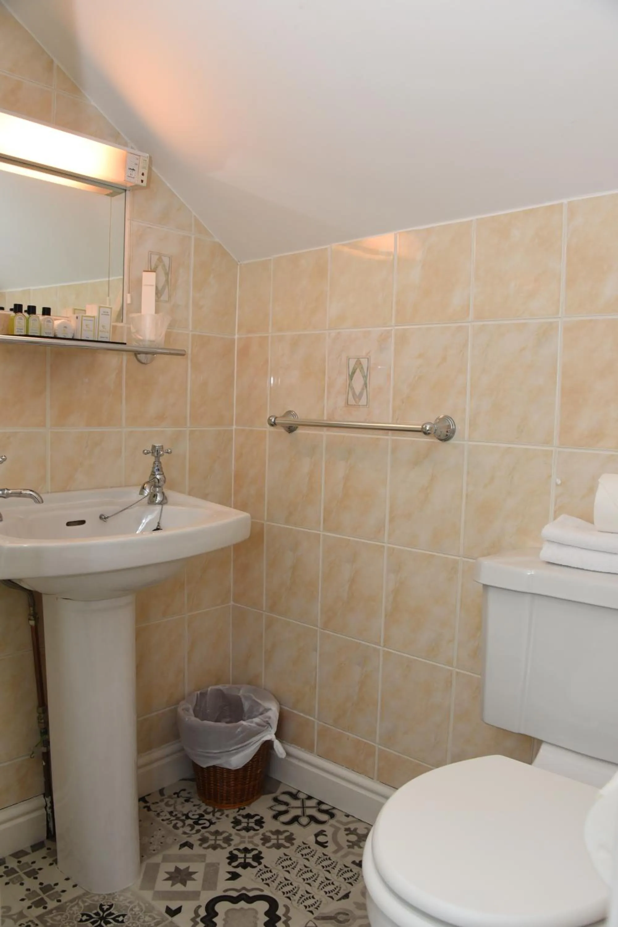 The Llanelwedd Arms Hotel