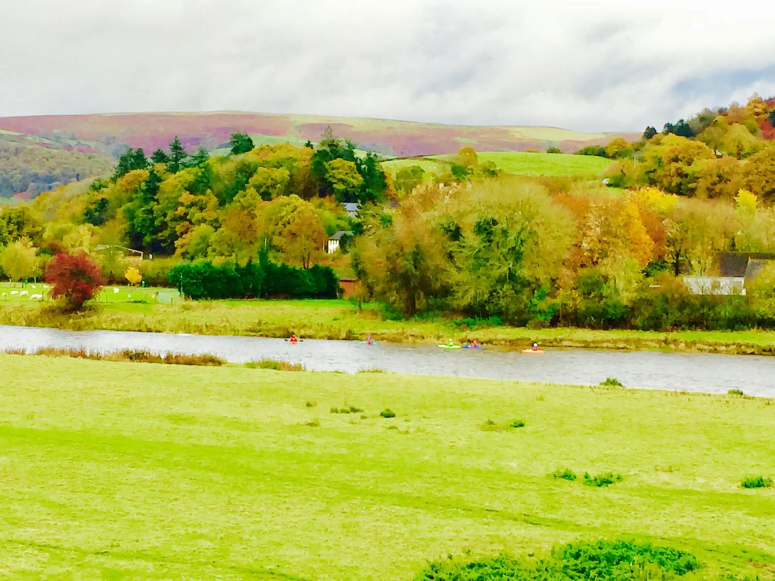 Canoeing in The Llanelwedd Arms Hotel