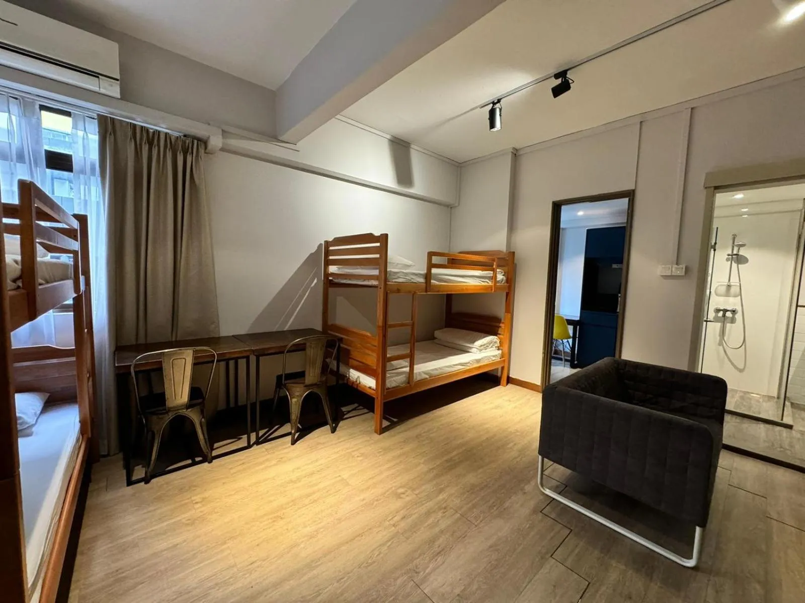 Bedroom, Bed in Greatwood Residence at Devonshire