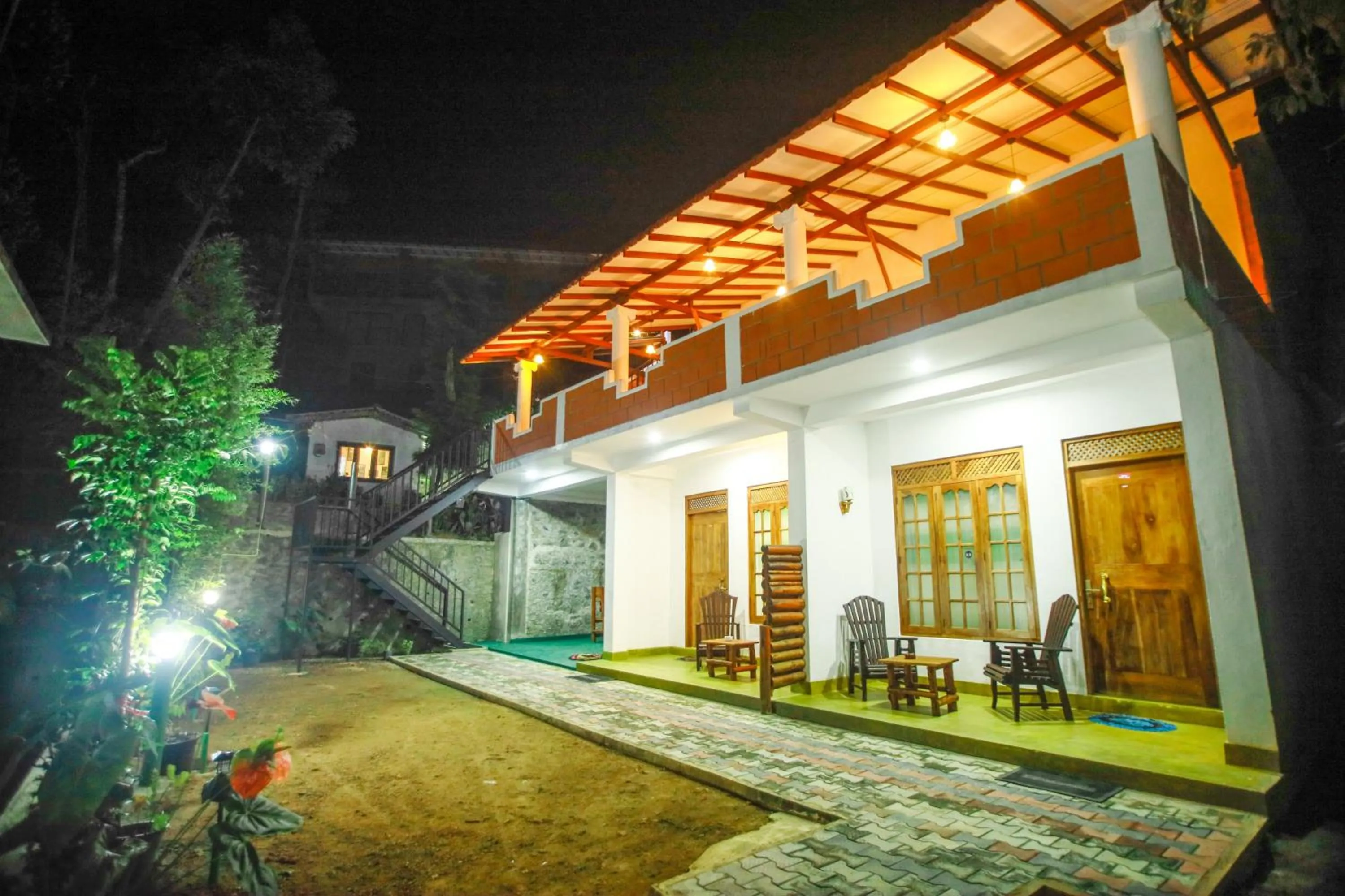 Night in Dinaro Guest