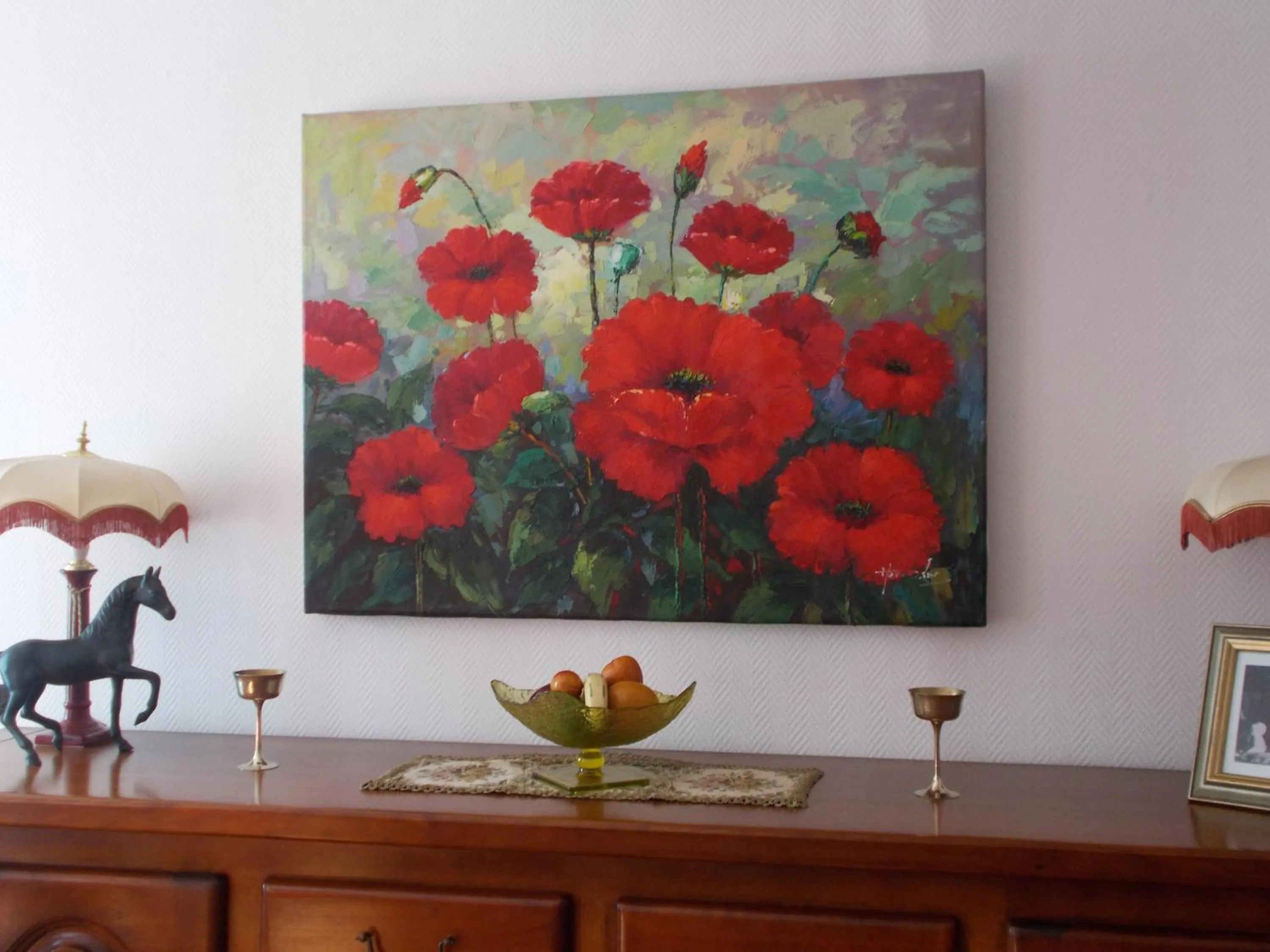 Decorative detail in Poppys Chambres d'Hotes