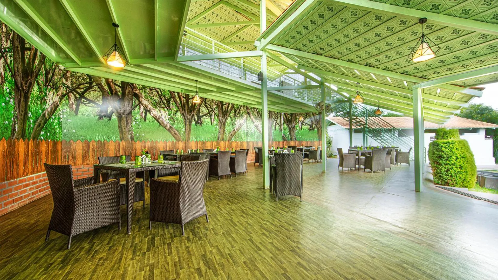 Restaurant/places to eat in Fiestaa Resort n Events Venue