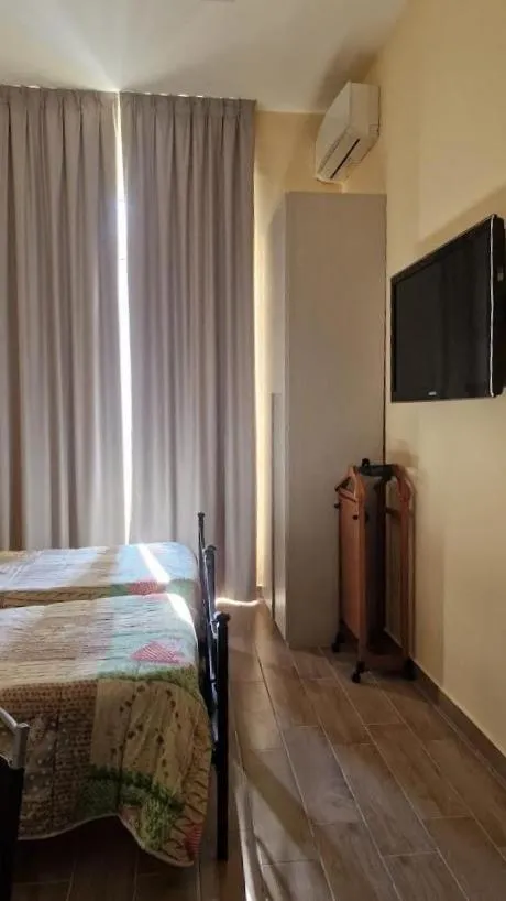 Bed in Napoli Station B&B