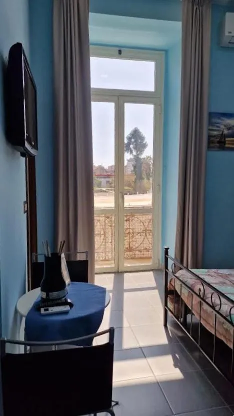 Bed in Napoli Station B&B