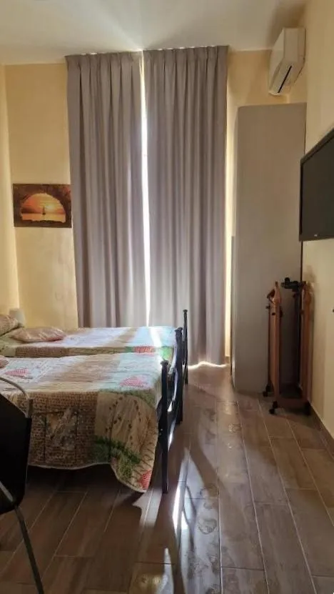 Bed in Napoli Station B&B