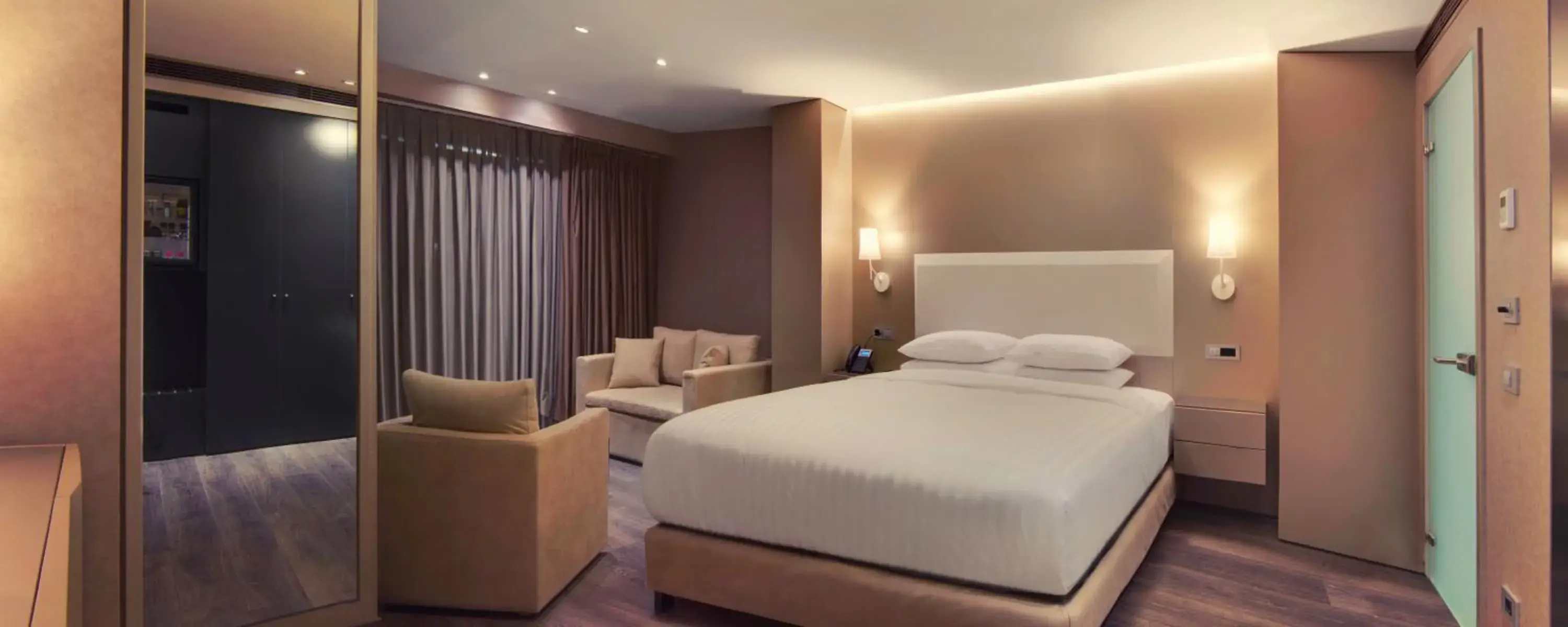 Junior Suite Lake View in SAZ City Life Boutique Hotel Junior Suite Lake View in SAZ City Life Boutique Hotel