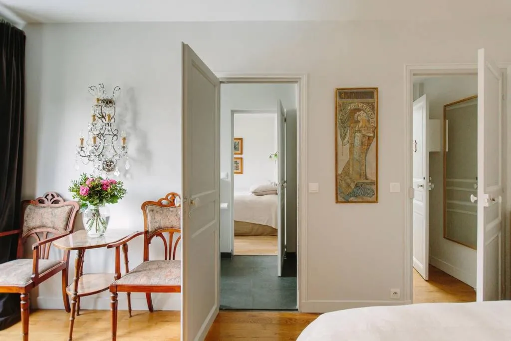 Photo of the whole room in Maison Chanzy