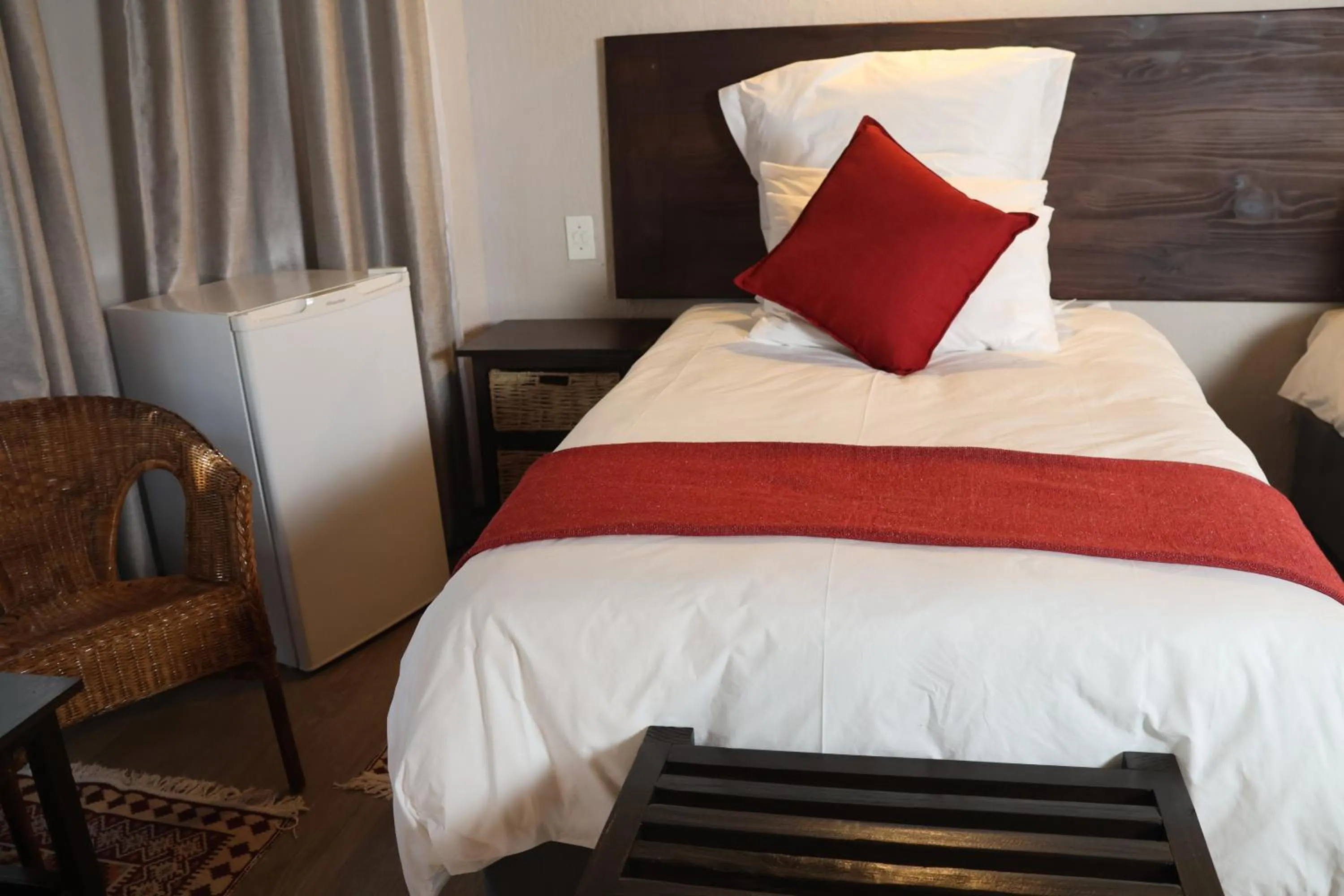 Bed in Shingalana Guest Lodge