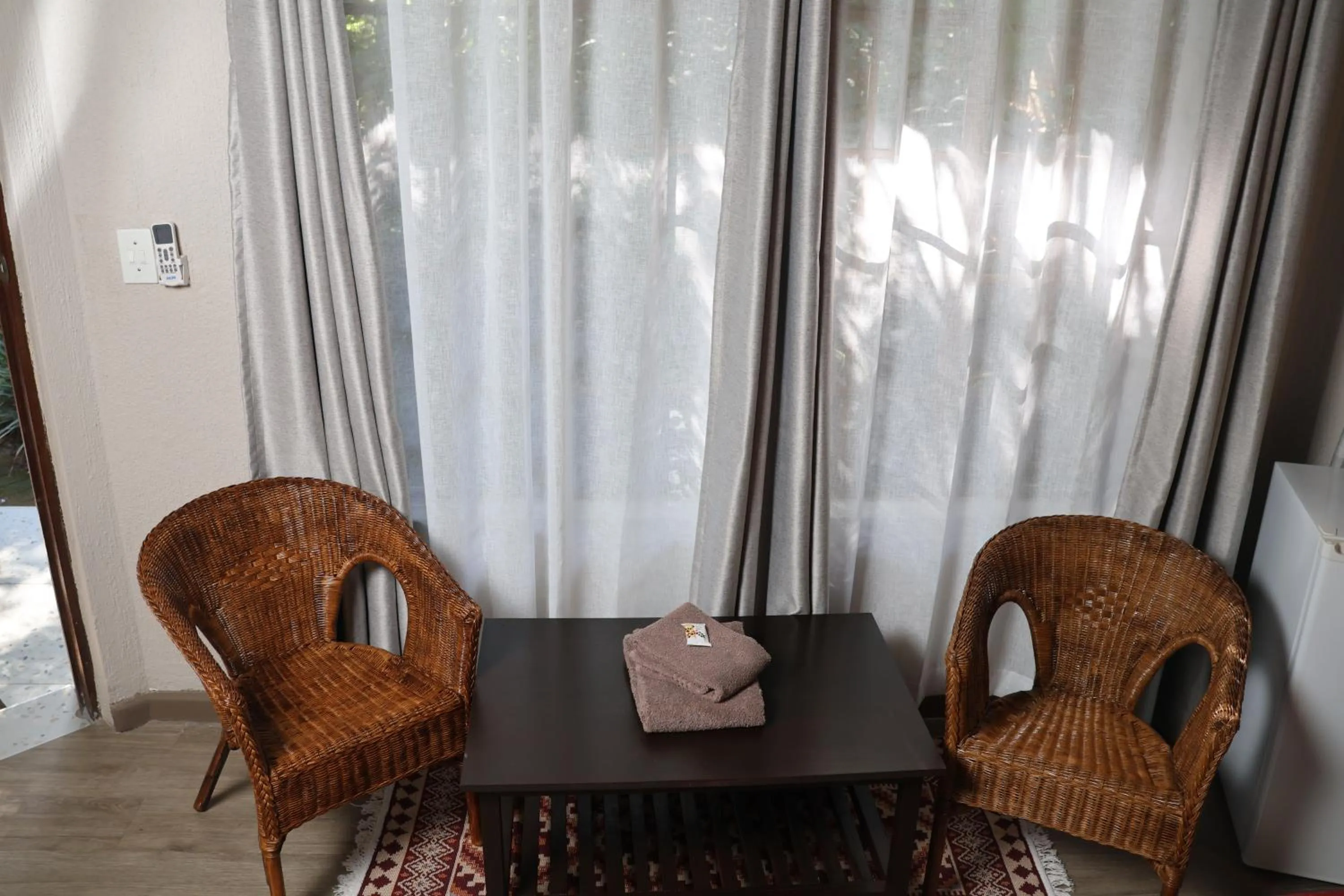 Seating area in Shingalana Guest Lodge