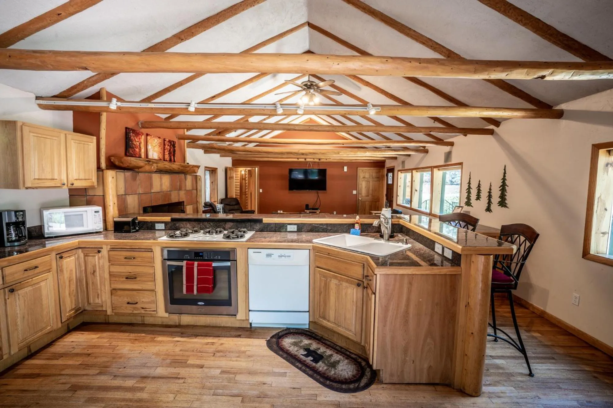 Kitchen or kitchenette in Colorado Bear Creek Cabins
