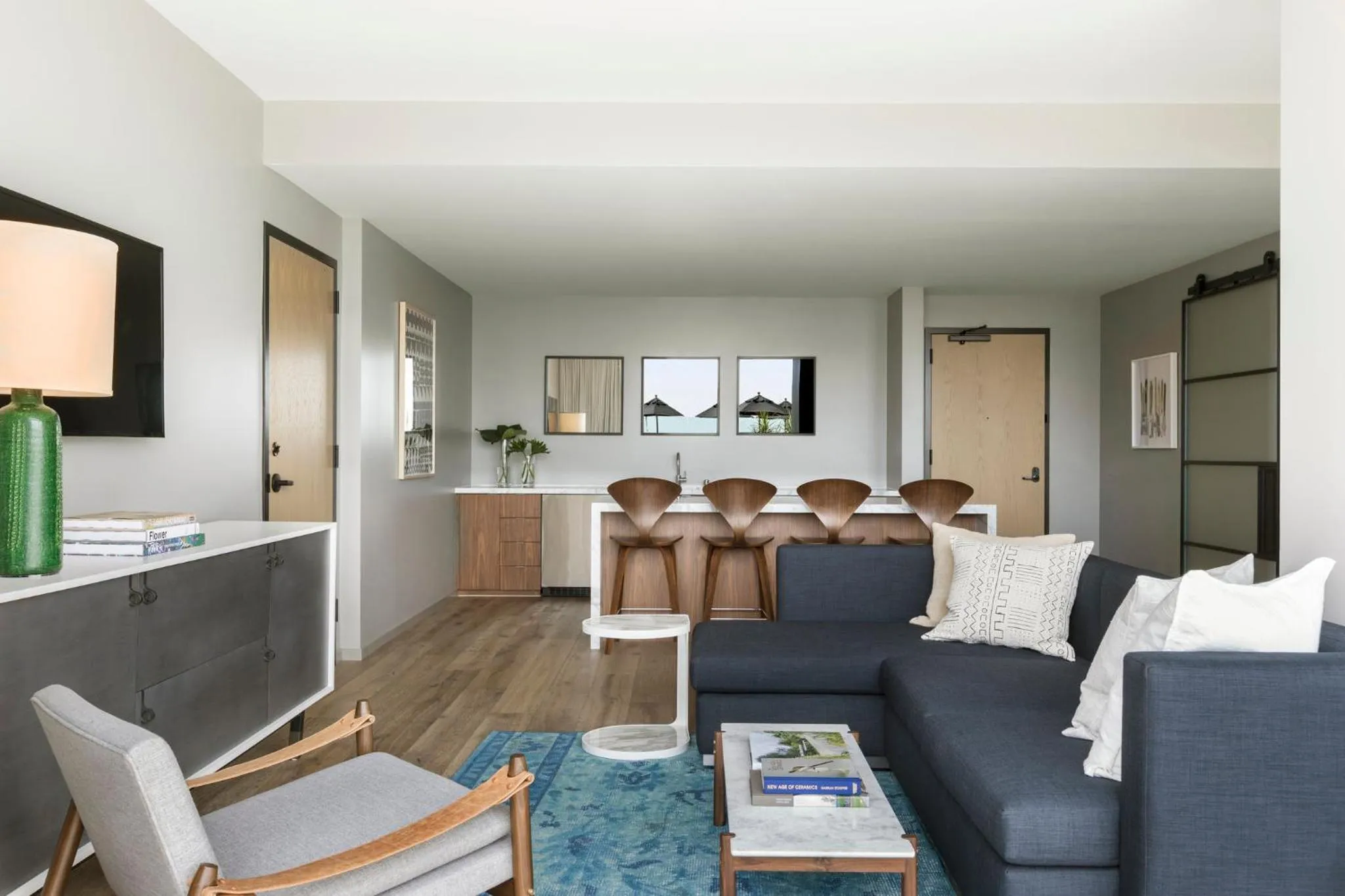 Photo of the whole room in Kimpton Everly Hotel Hollywood by IHG