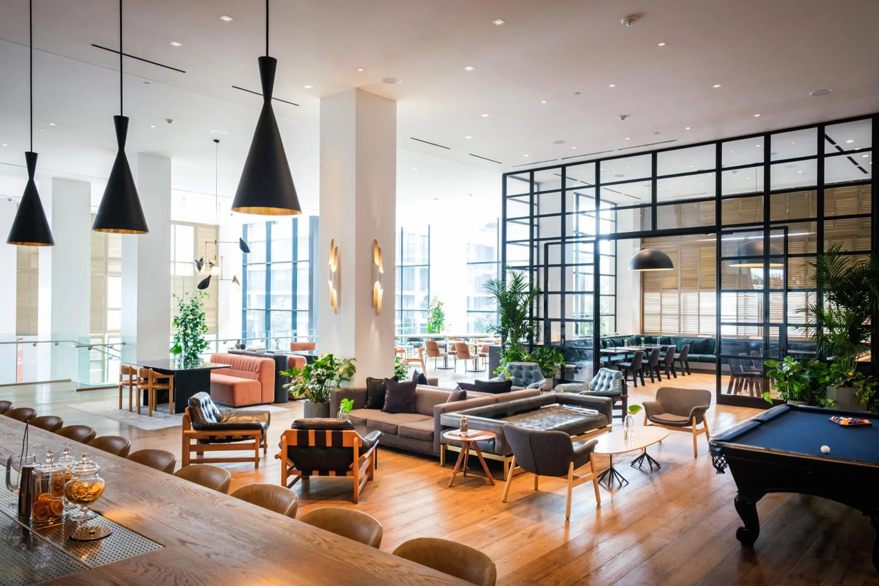 Restaurant/places to eat in Kimpton Everly Hotel Hollywood by IHG