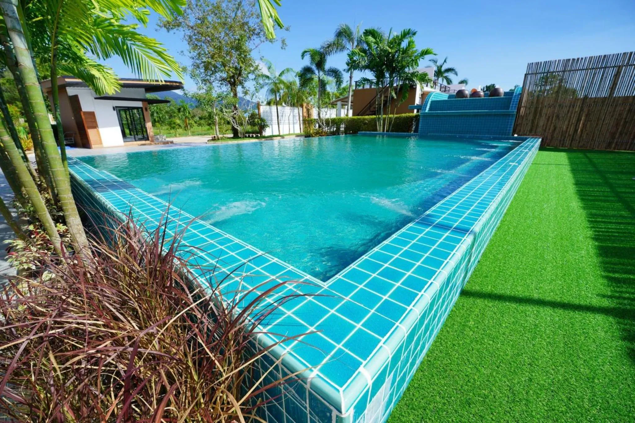 Pool view in Annowa Resort - Chanthaburi