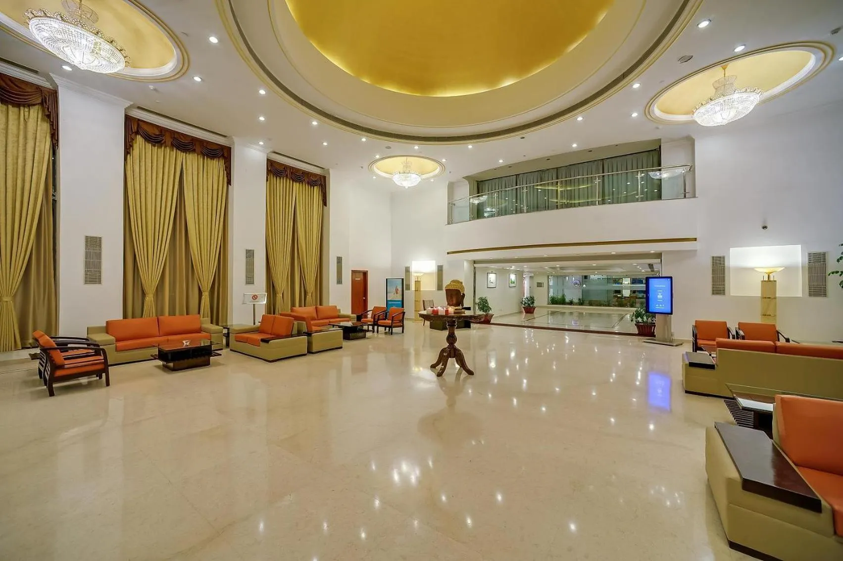 Lobby or reception in Royal Sarovar Portico Siliguri