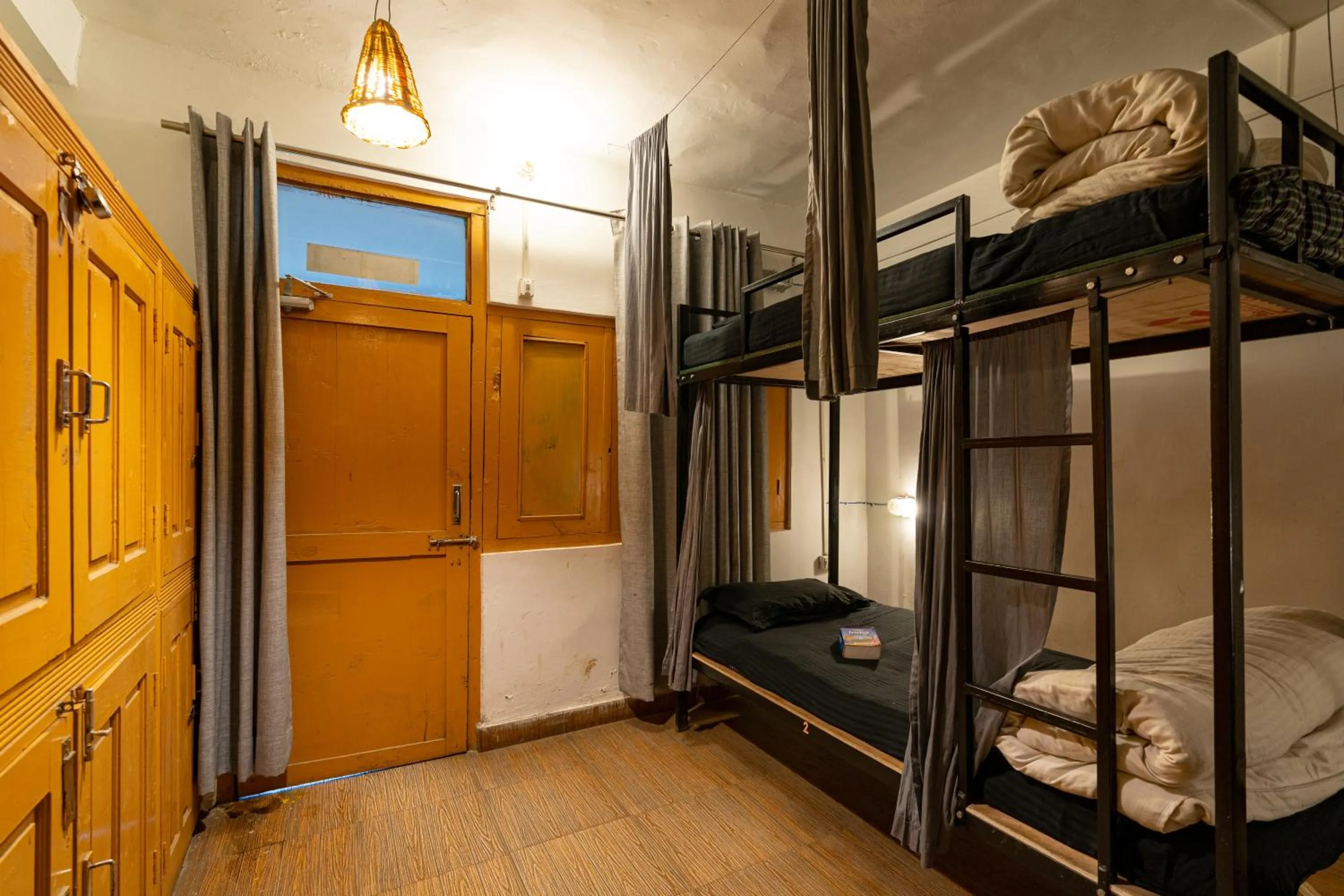 Photo of the whole room, Bed in Nomads Hostel