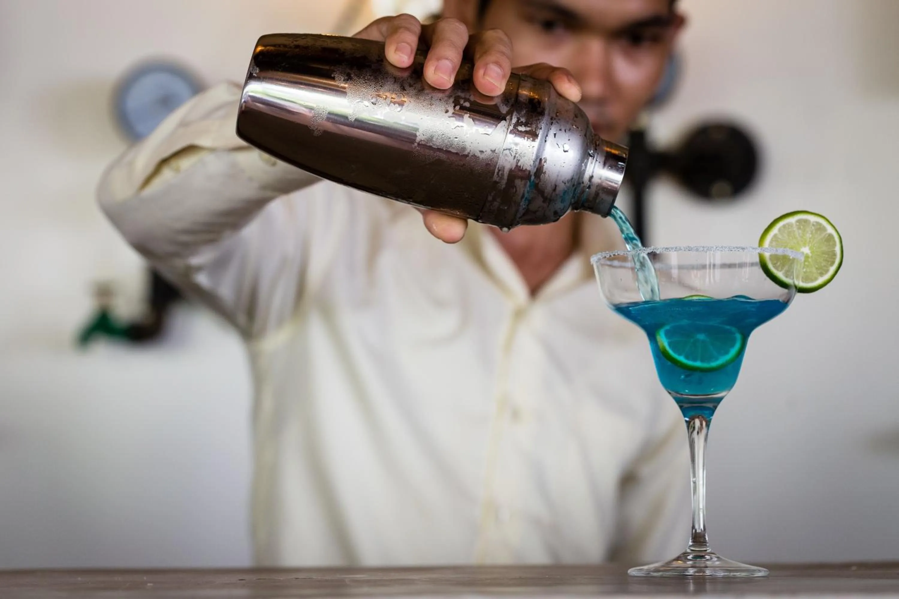 Restaurant/places to eat in Shintana Saya Residence