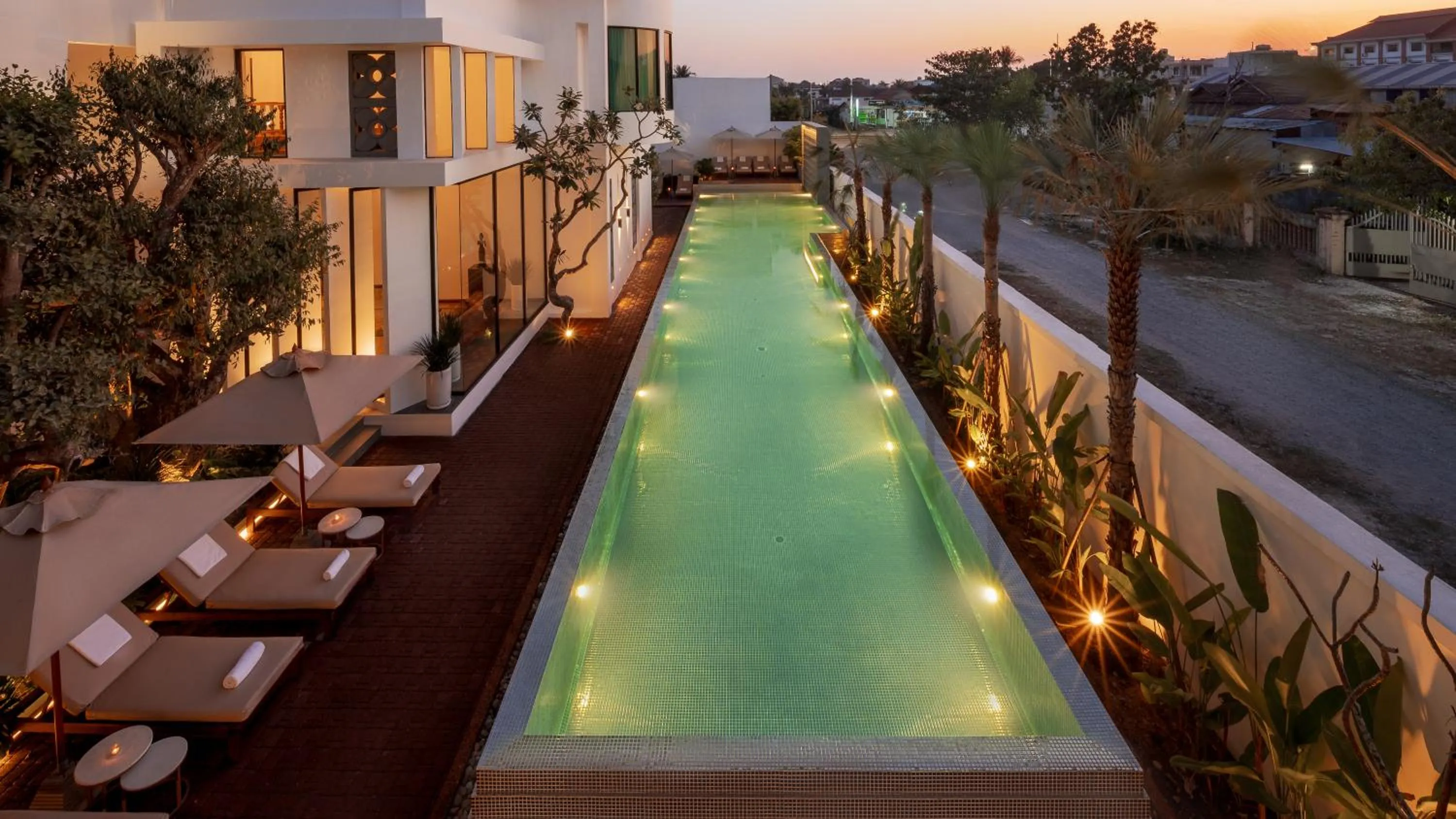 Property building in Shintana Saya Residence