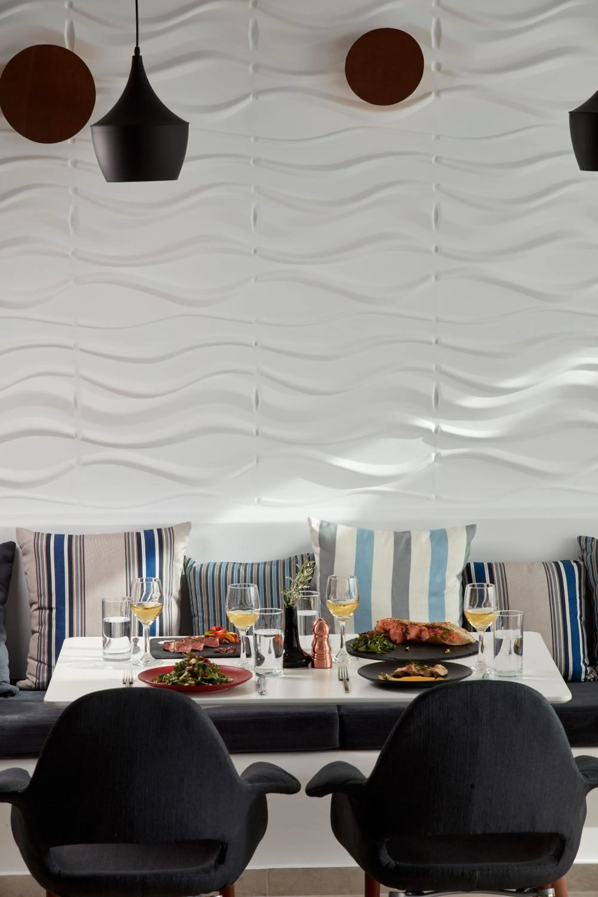 Restaurant/places to eat in Absolute Mykonos Suites & More