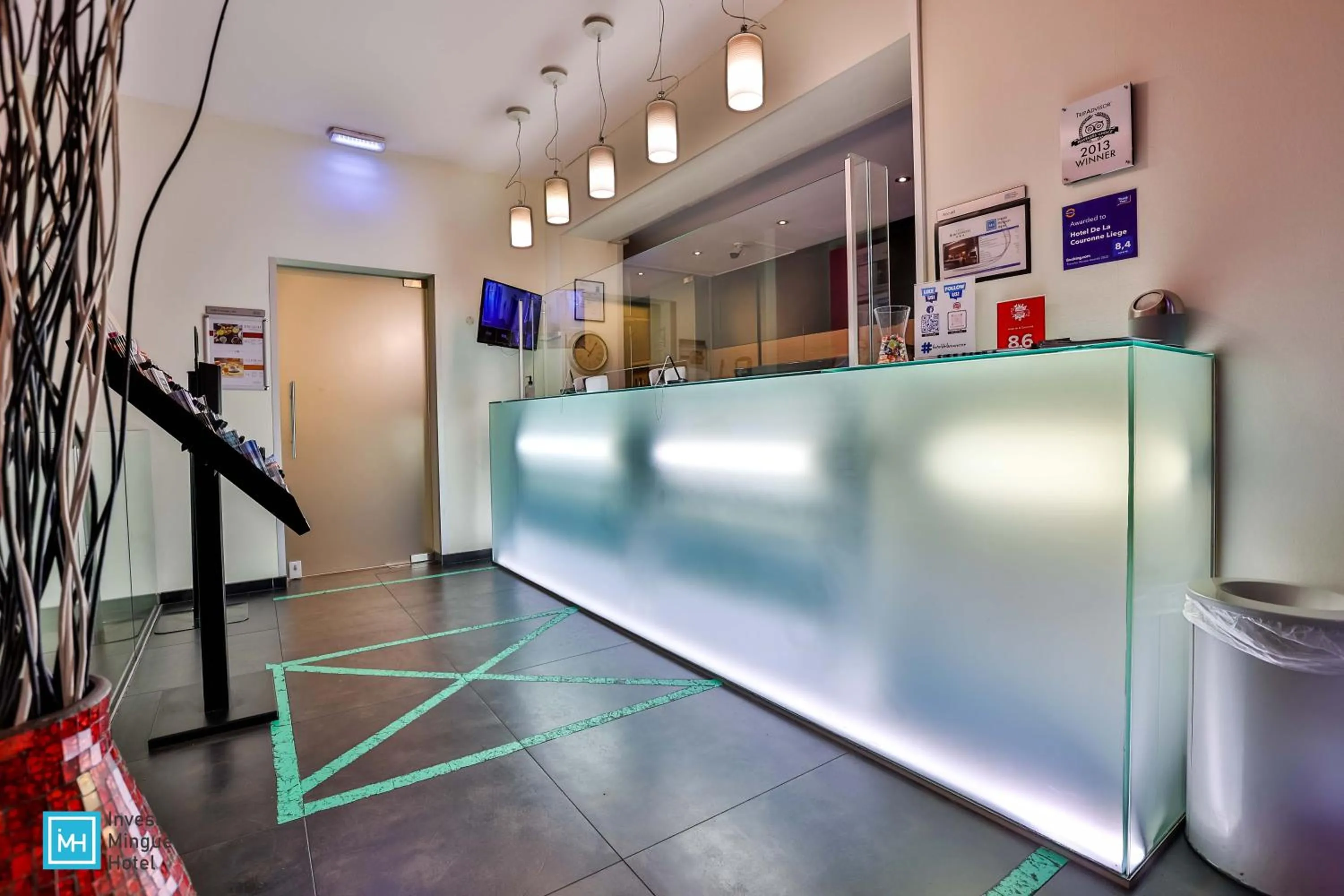 Lobby or reception in Hotel De La Couronne Liege