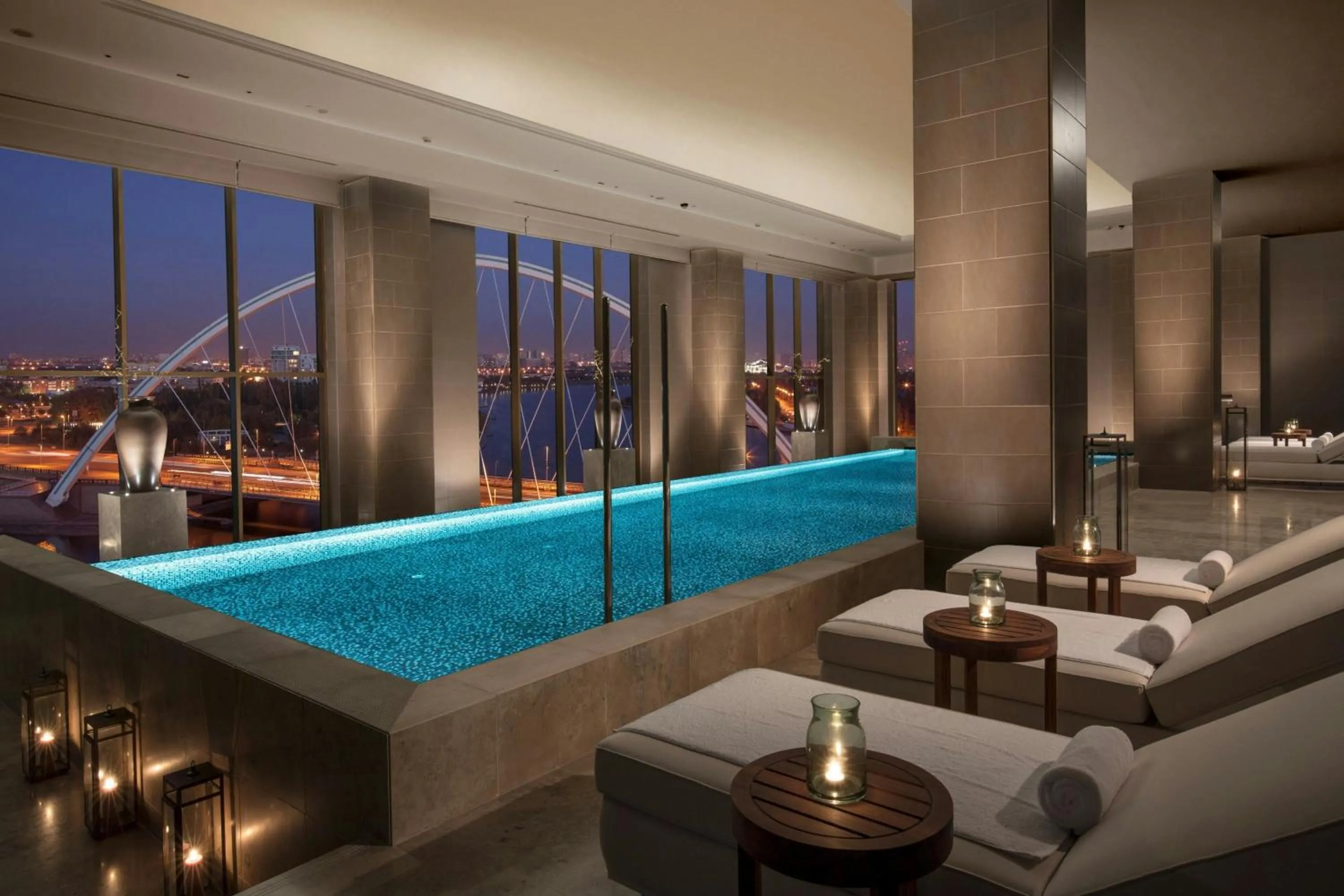 Swimming pool in The St. Regis Astana
