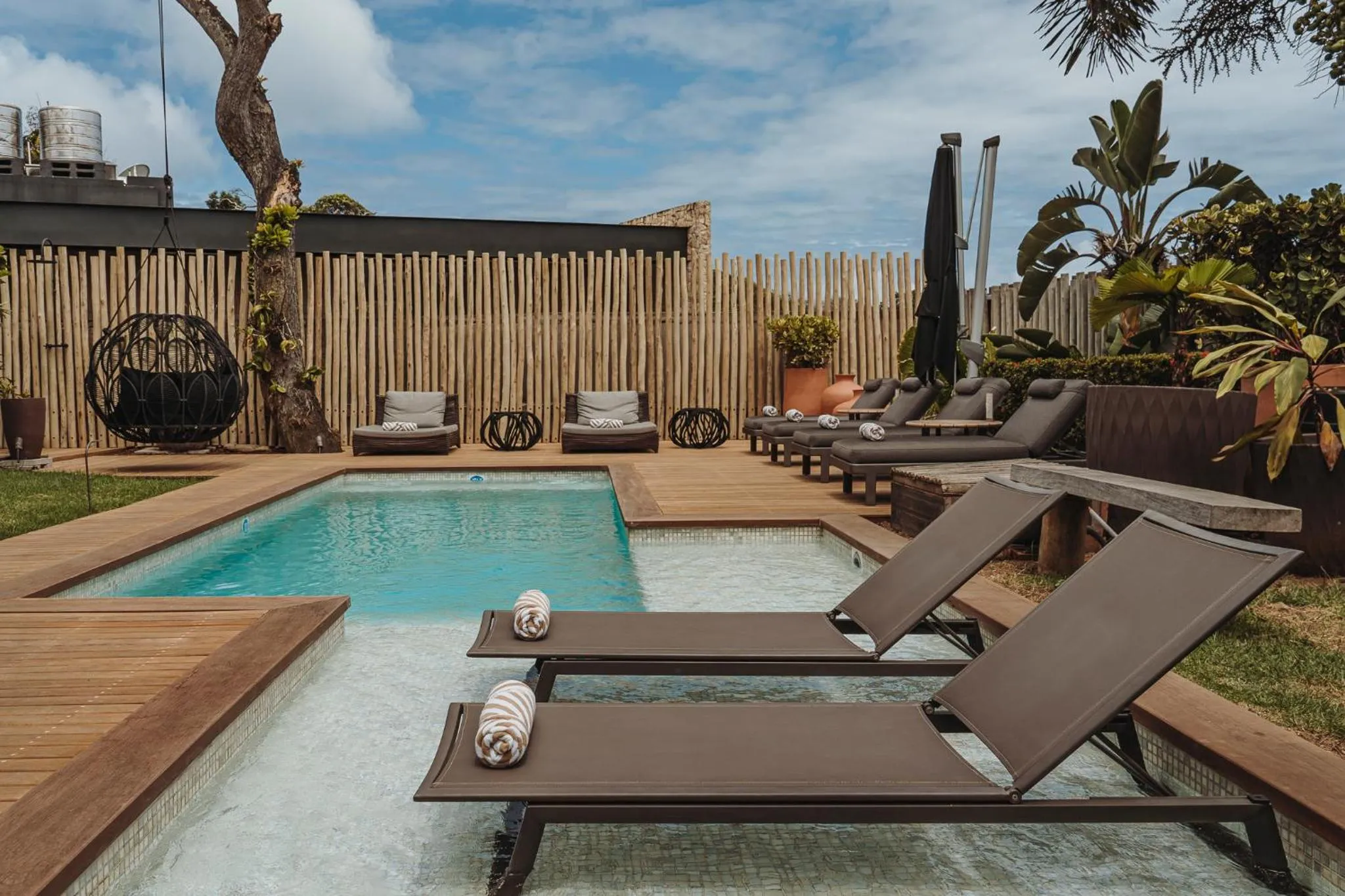 Swimming pool in Pousada Maria Bonita Noronha