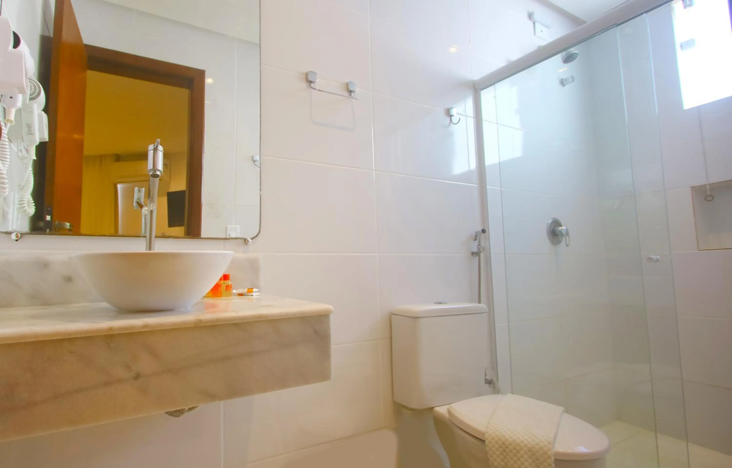 Toilet in Vila do Morro Pousada