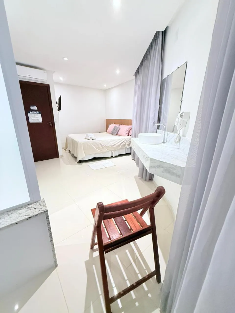 air conditioner, Bed in Vila do Morro Pousada