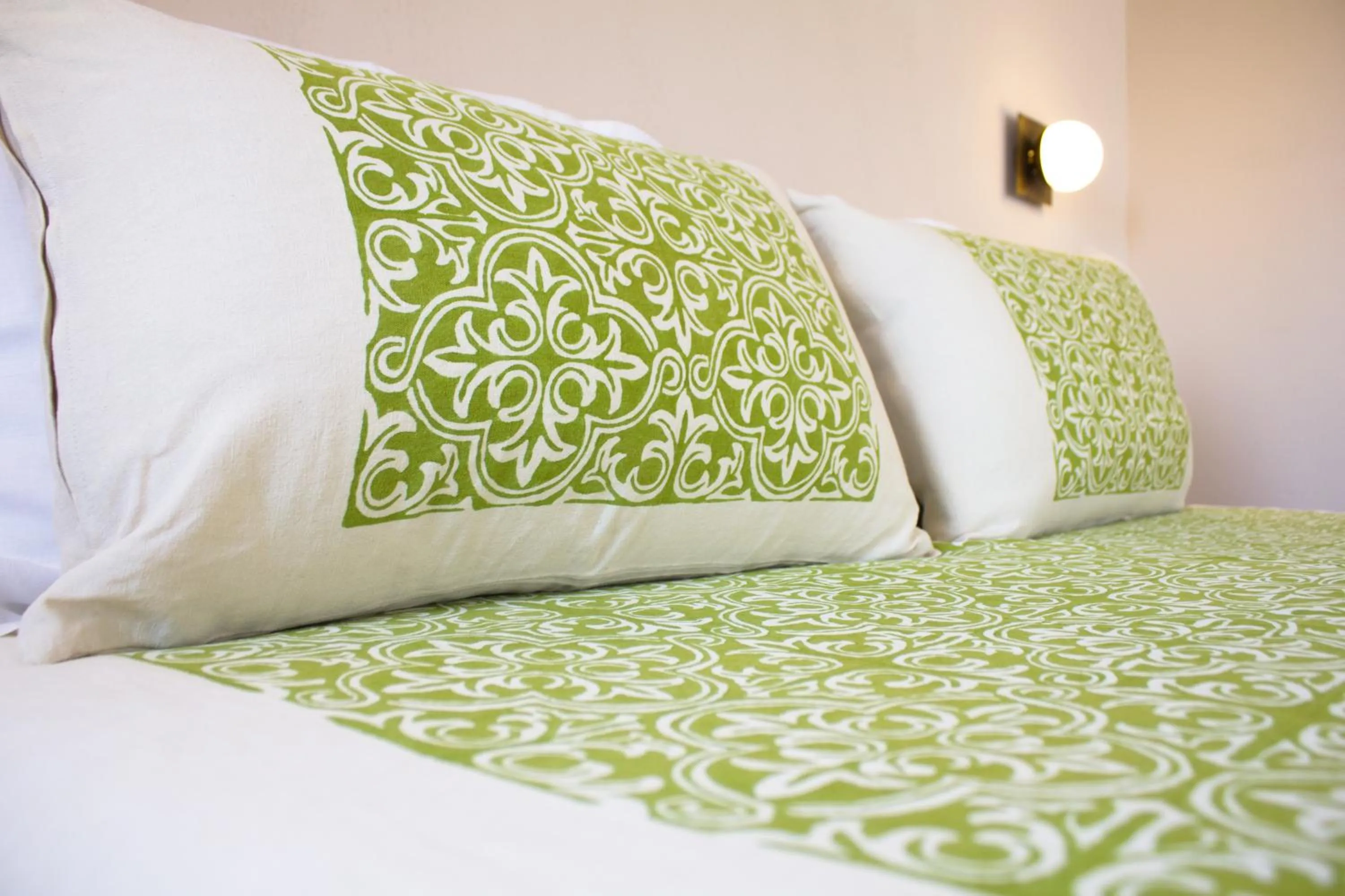 Photo of the whole room, Bed in Regina di Ulivi