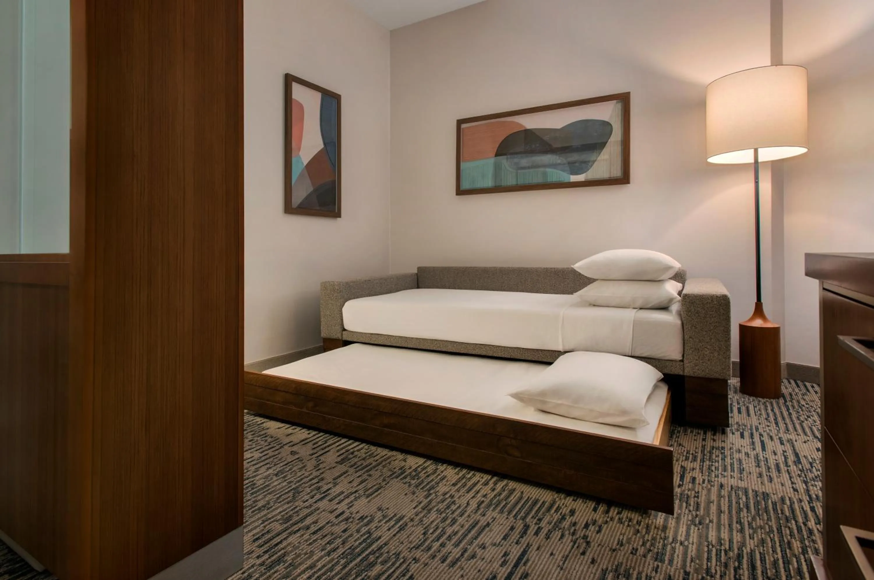 Bed in SpringHill Suites by Marriott Mount Laurel