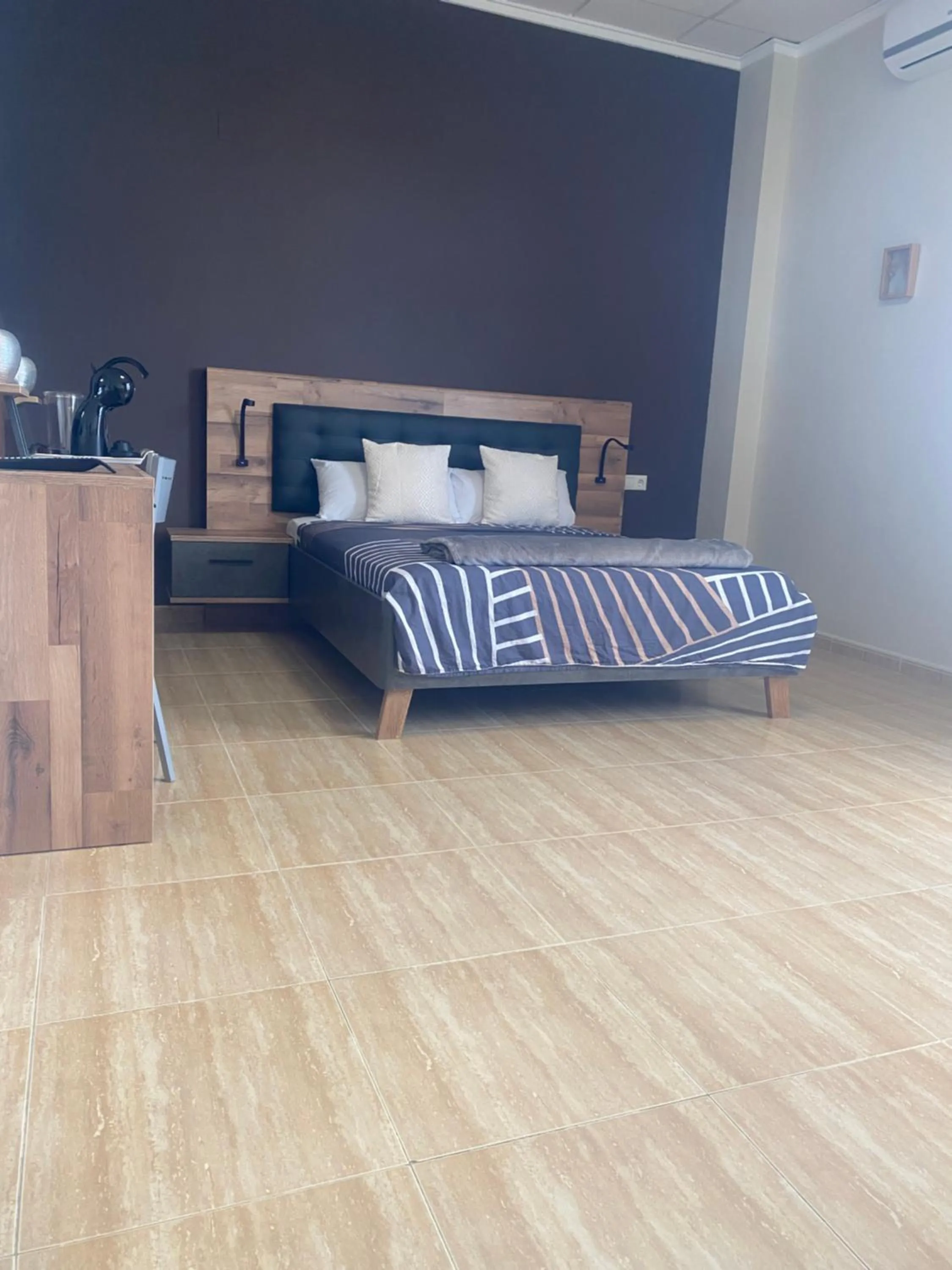 Bed in Hotel La Oficina