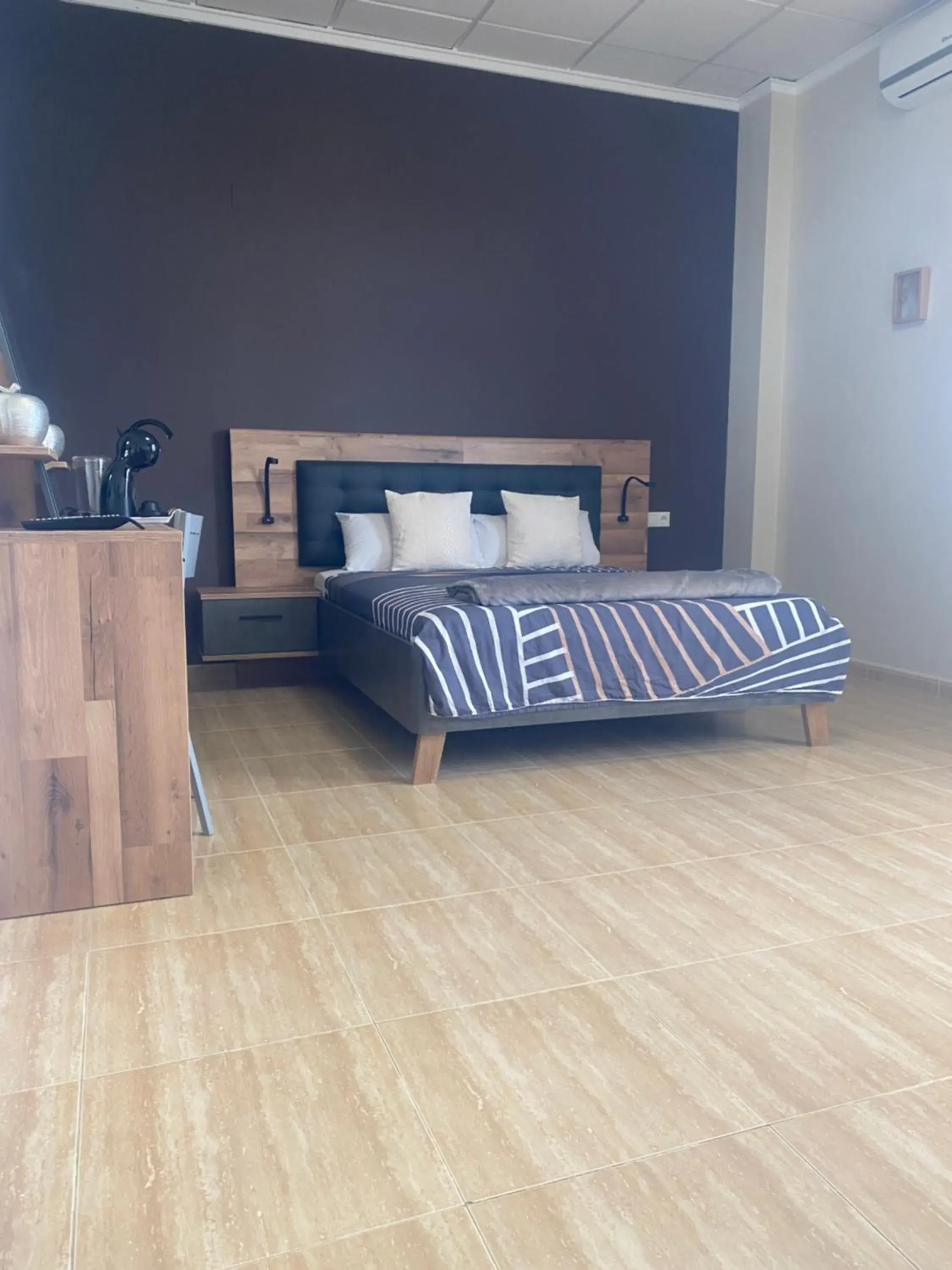 Standard Double Room in Hotel La Oficina Standard Double Room in Hotel La Oficina