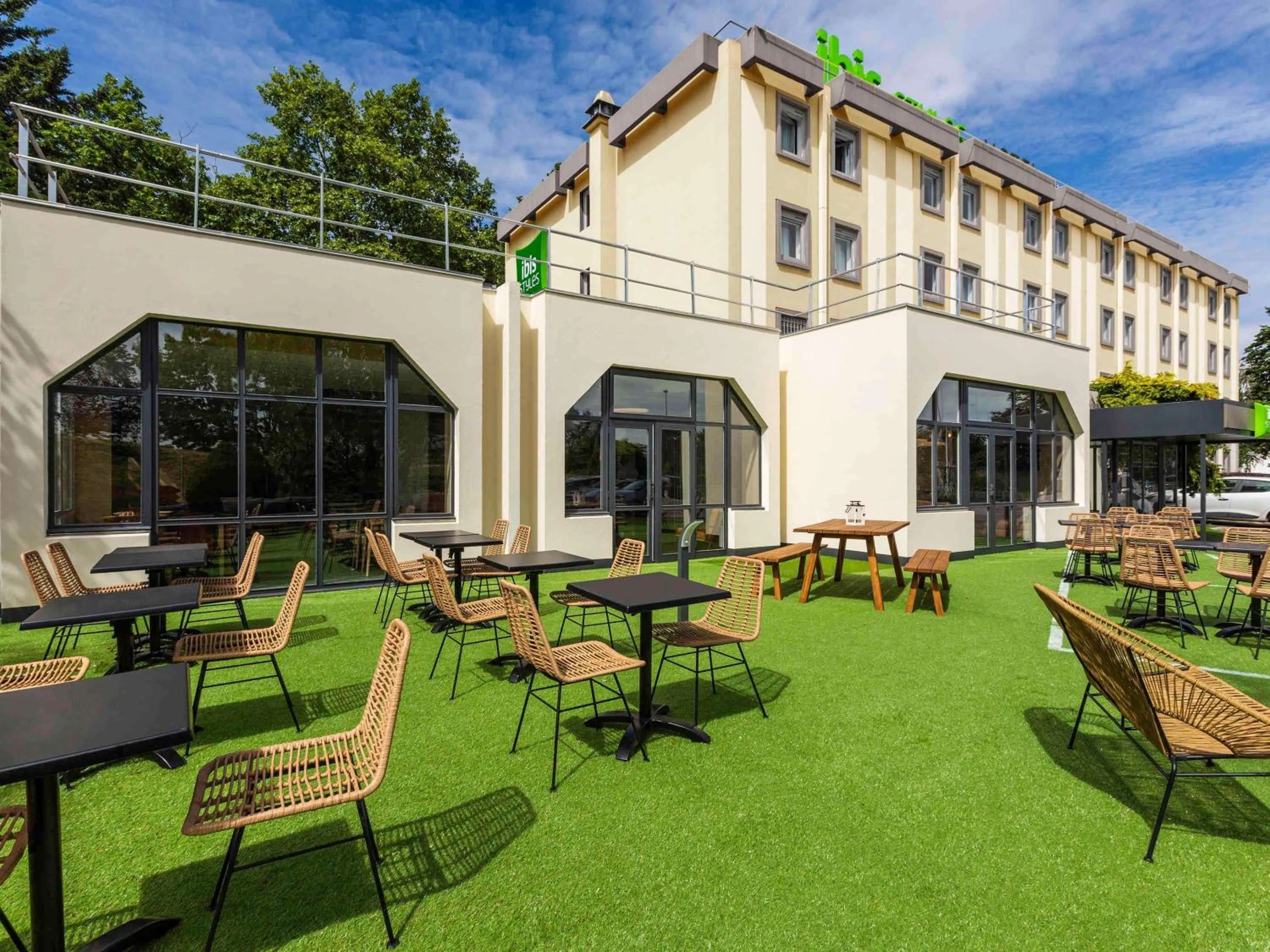 Property building in Ibis Styles Bobigny Centre Préfecture